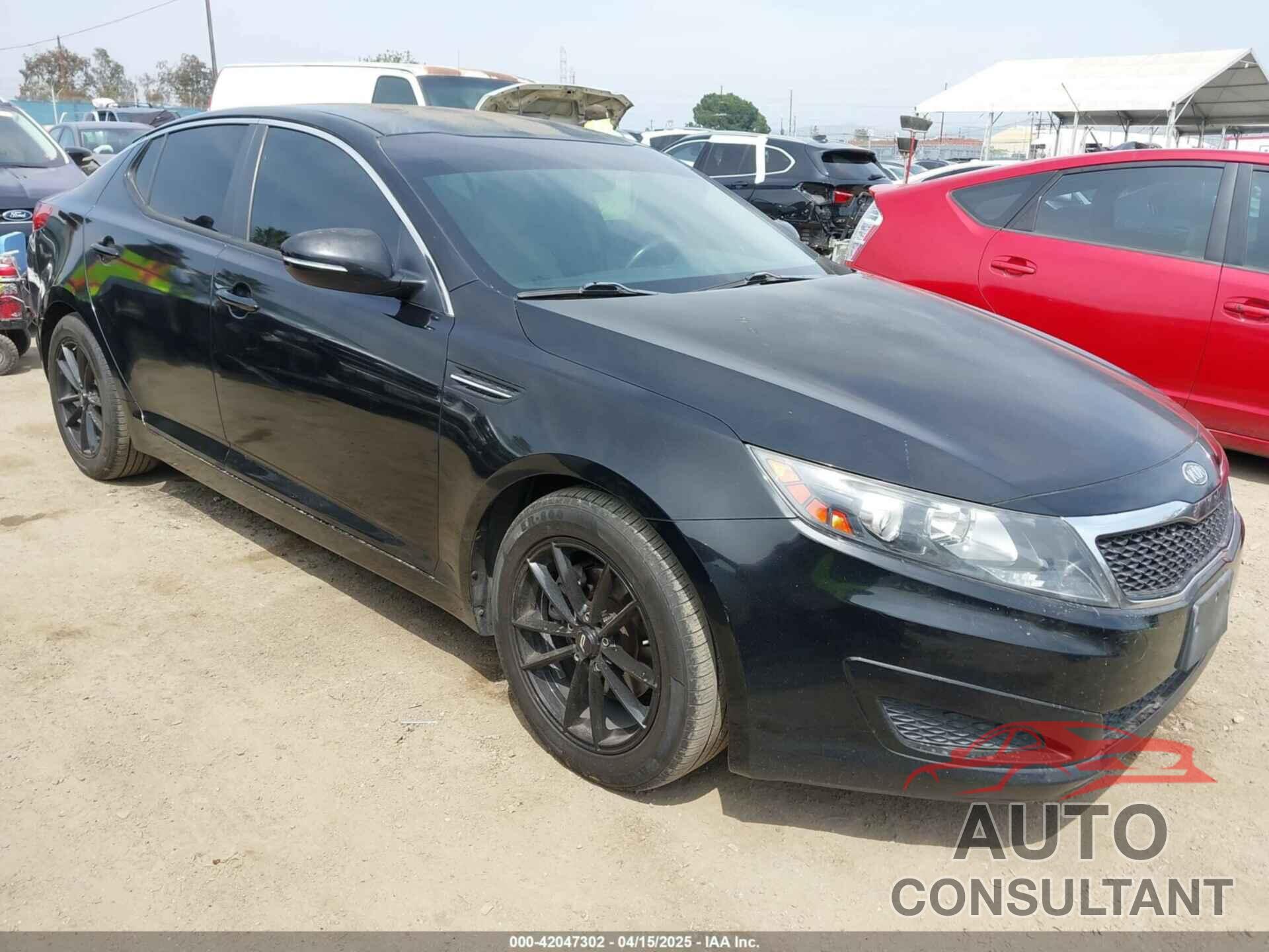 KIA OPTIMA 2011 - KNAGM4A78B5117530