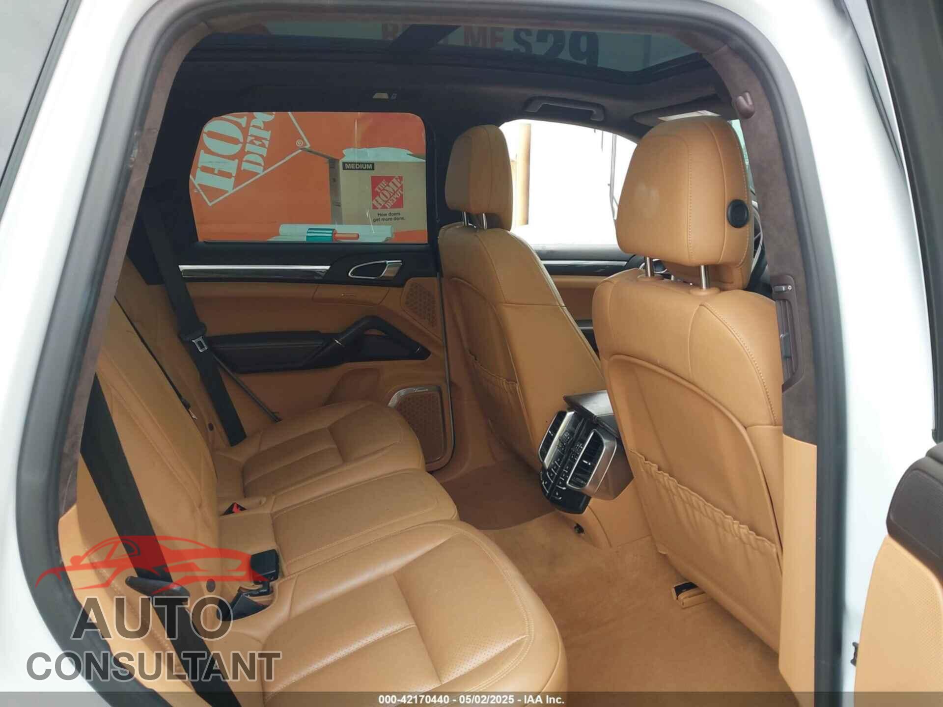 PORSCHE CAYENNE 2016 - WP1AC2A20GLA85193