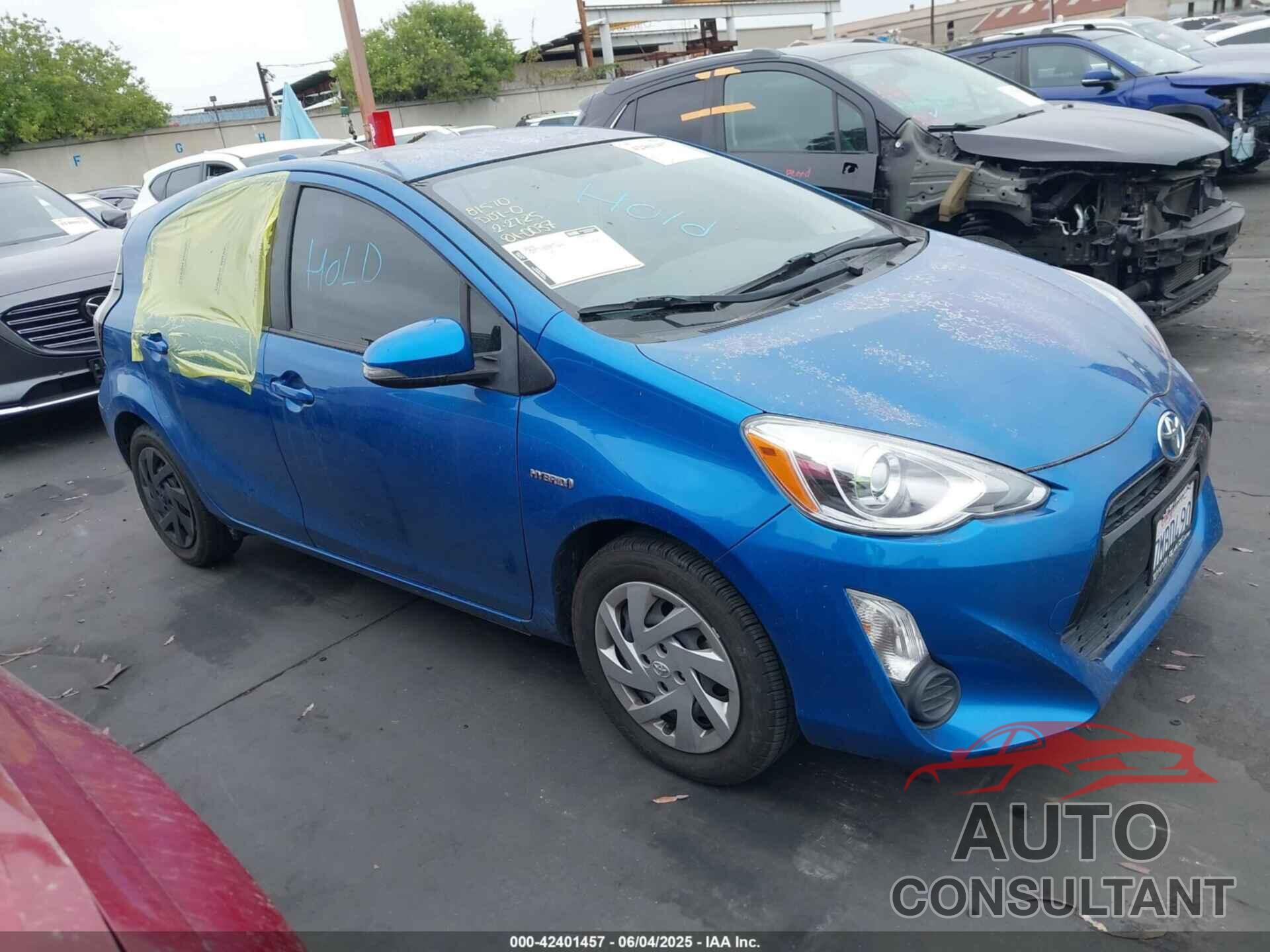 TOYOTA PRIUS C 2015 - JTDKDTB3XF1584531