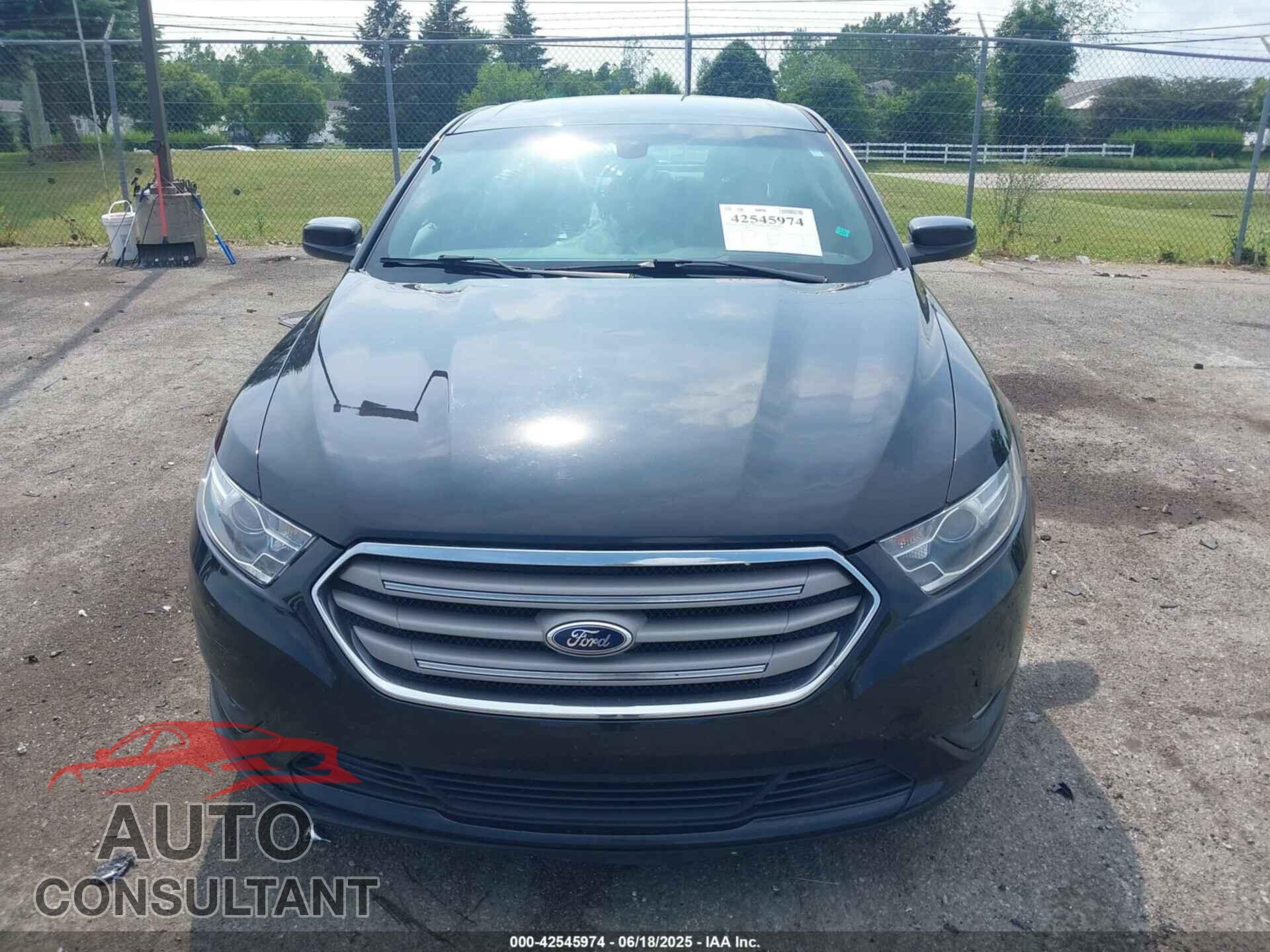 FORD TAURUS 2013 - 1FAHP2E93DG206076