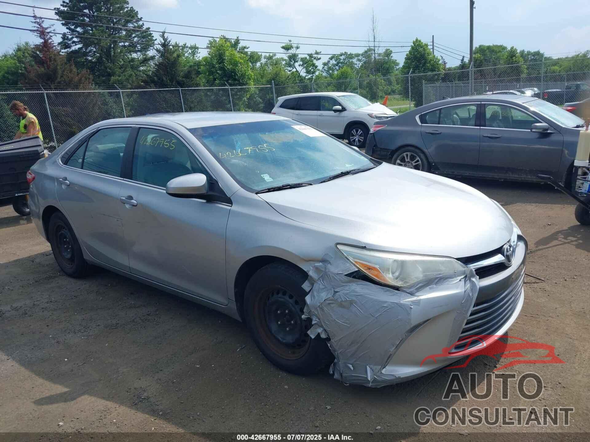 TOYOTA CAMRY 2015 - 4T4BF1FK7FR505851