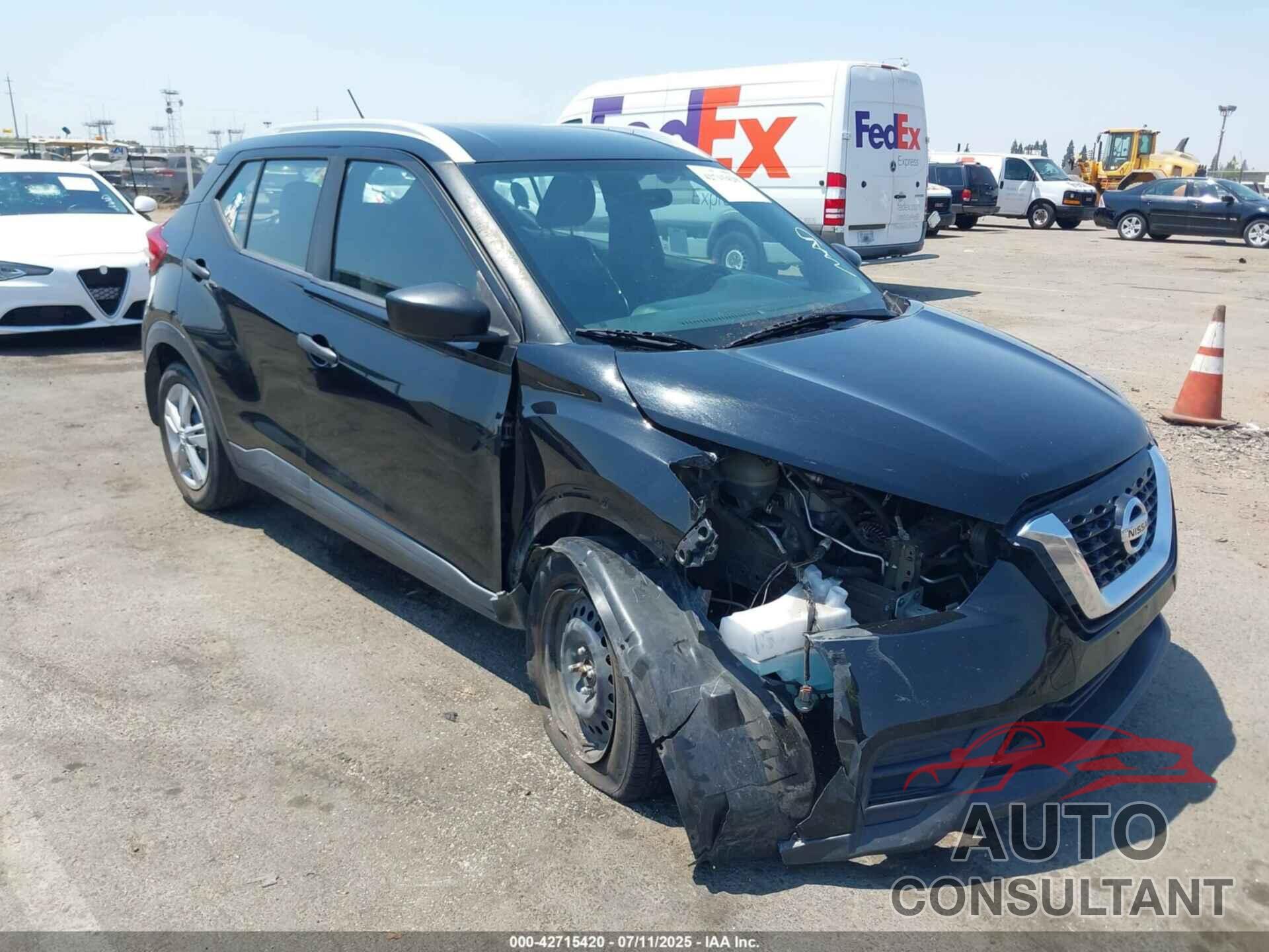 NISSAN KICKS 2018 - 3N1CP5CU6JL507383