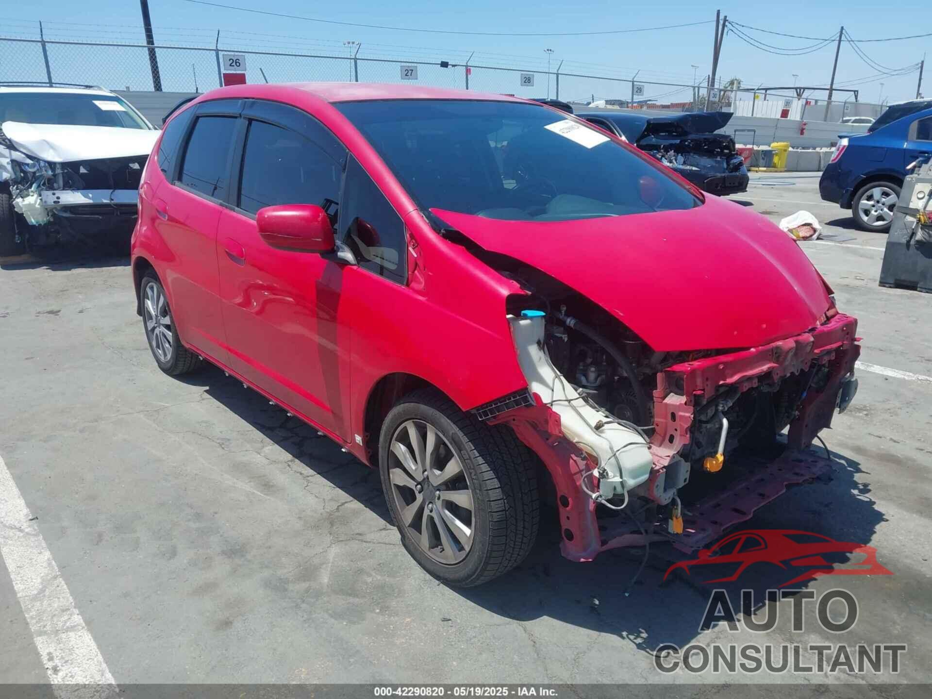 HONDA FIT 2013 - JHMGE8H54DC002318