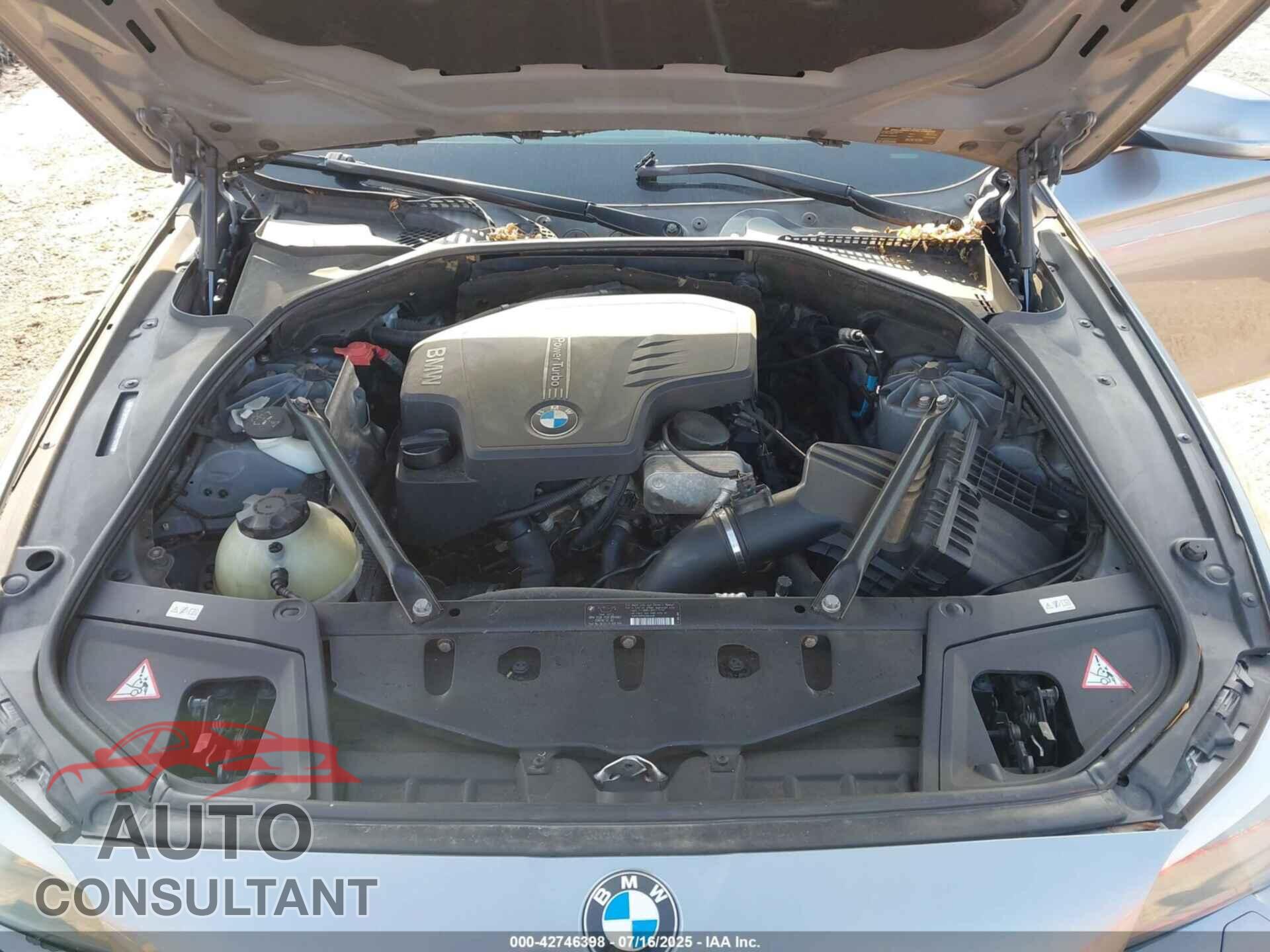 BMW 528I 2012 - WBAXH5C59CDW07309