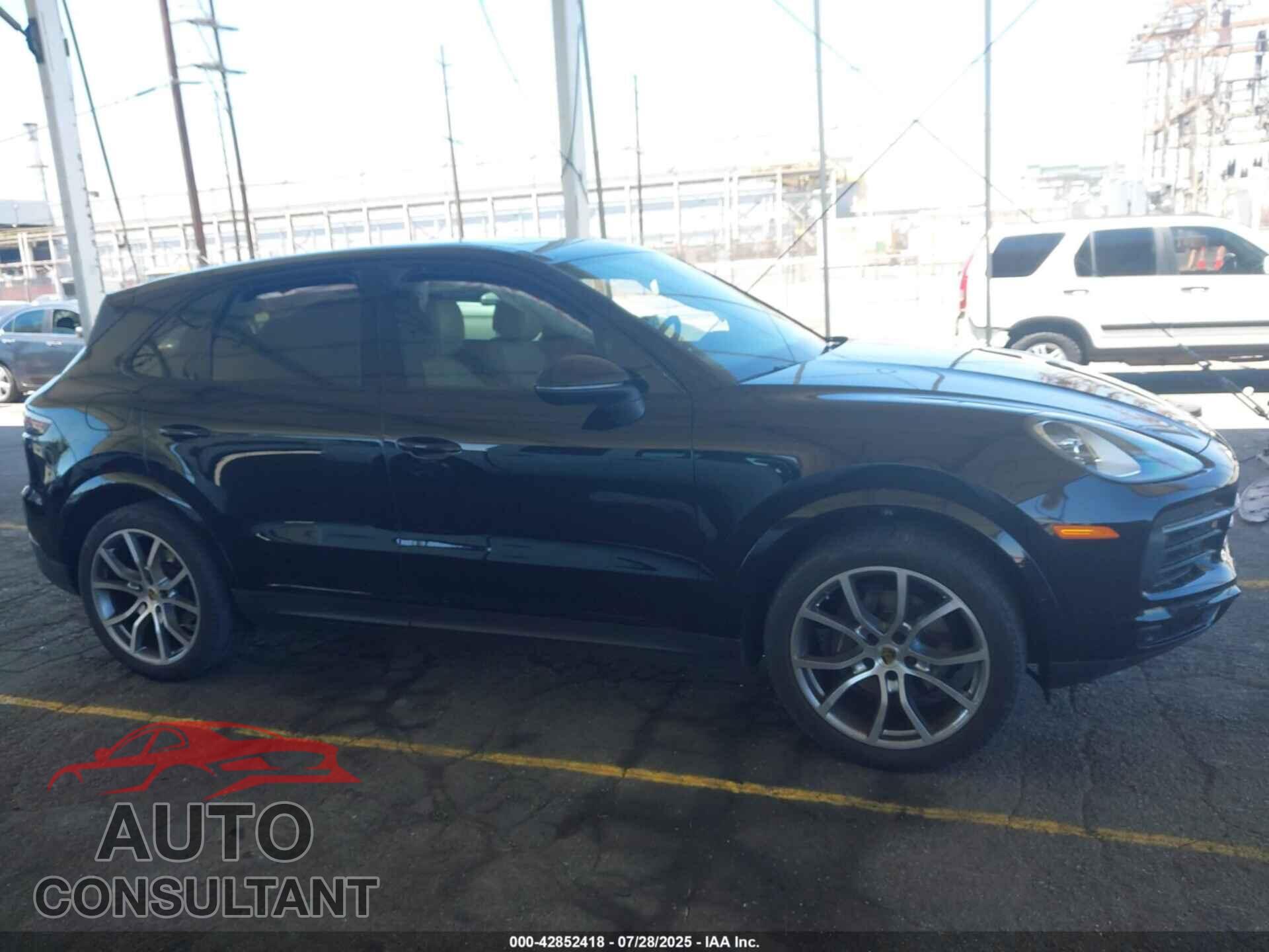 PORSCHE CAYENNE 2020 - WP1AA2AY7LDA08965