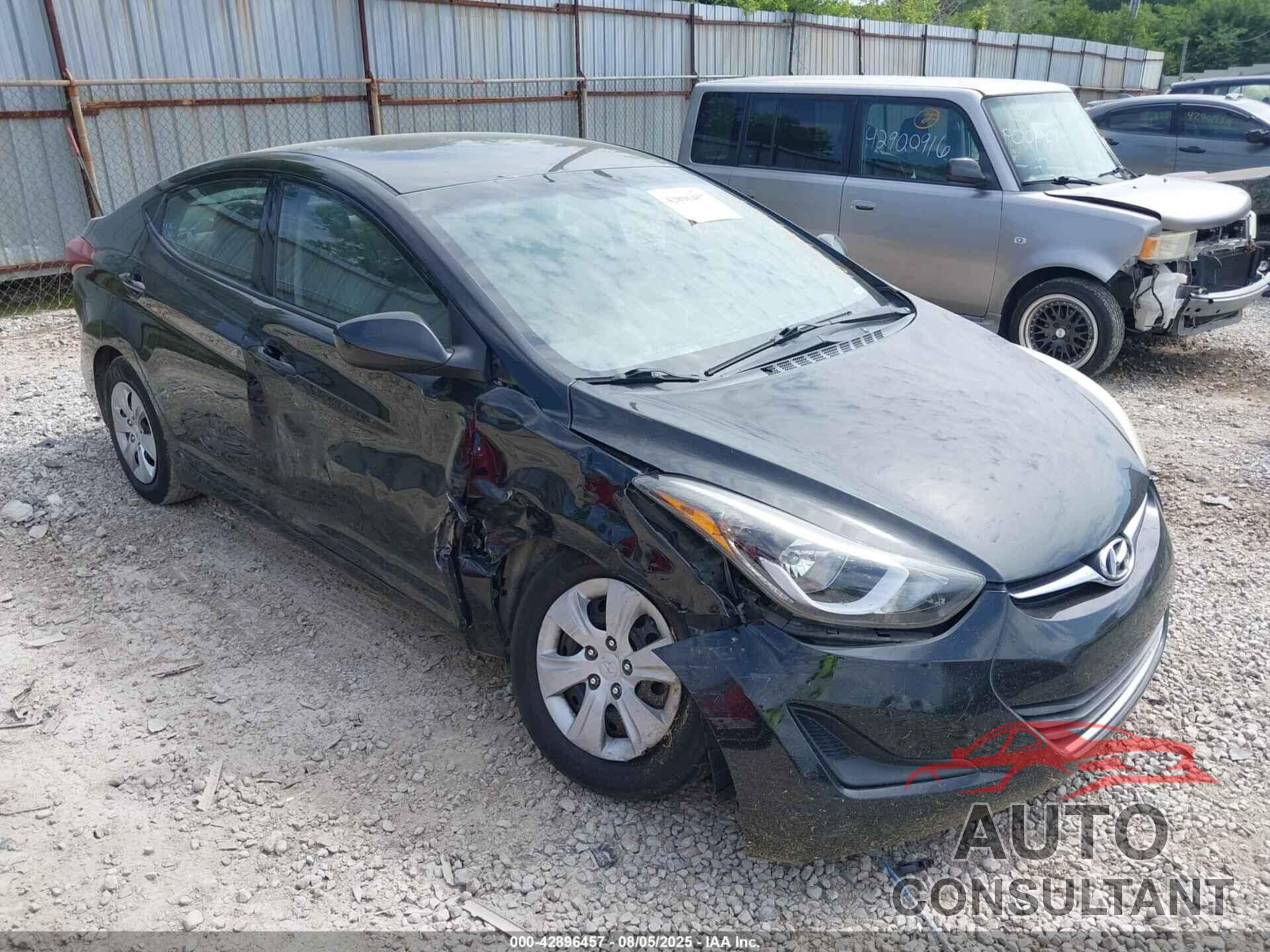 HYUNDAI ELANTRA 2016 - 5NPDH4AE2GH683229
