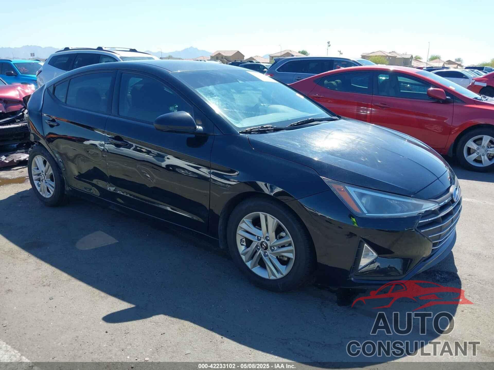 HYUNDAI ELANTRA 2019 - 5NPD84LFXKH411493