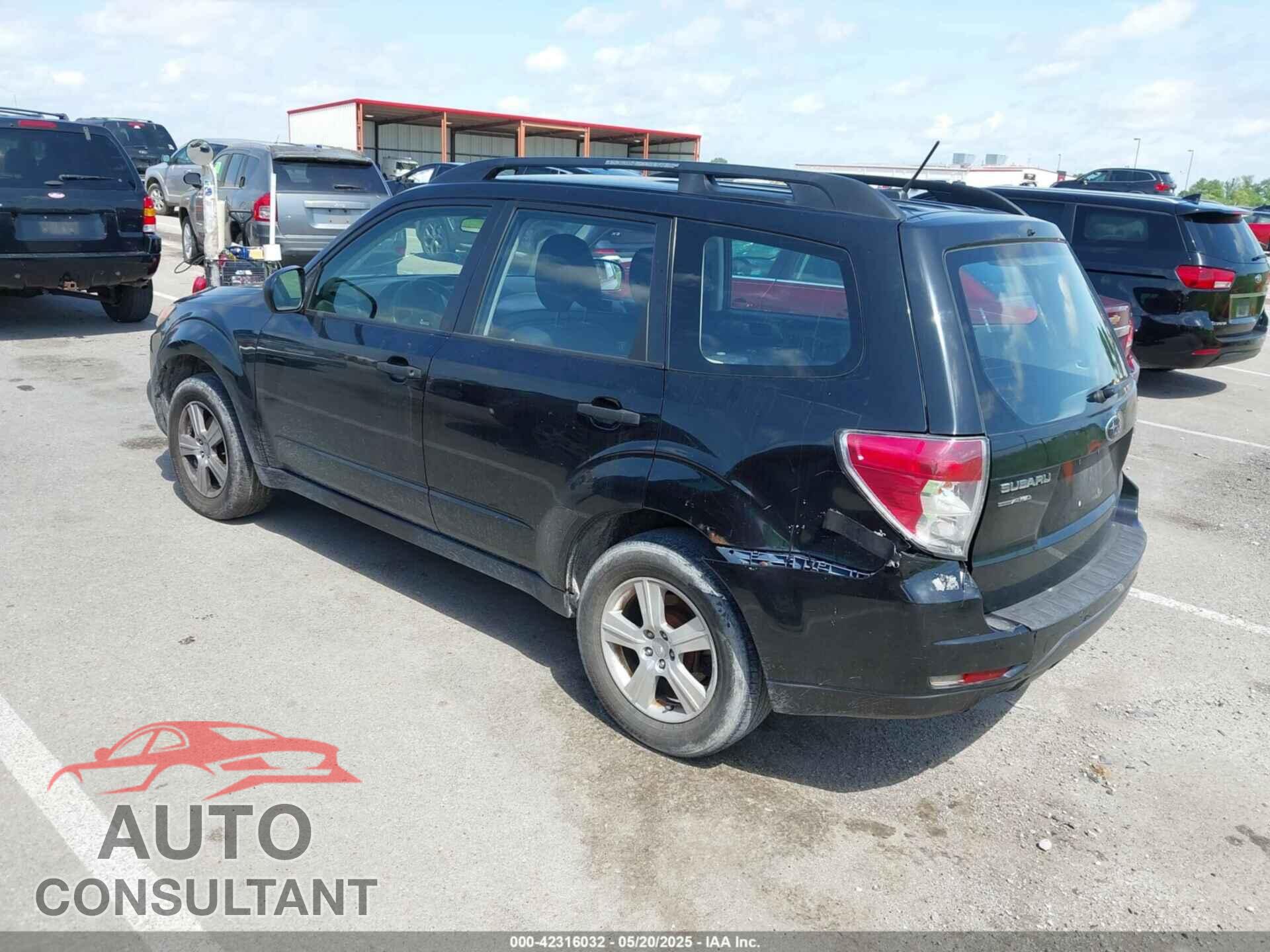 SUBARU FORESTER 2013 - JF2SHABC2DH438946