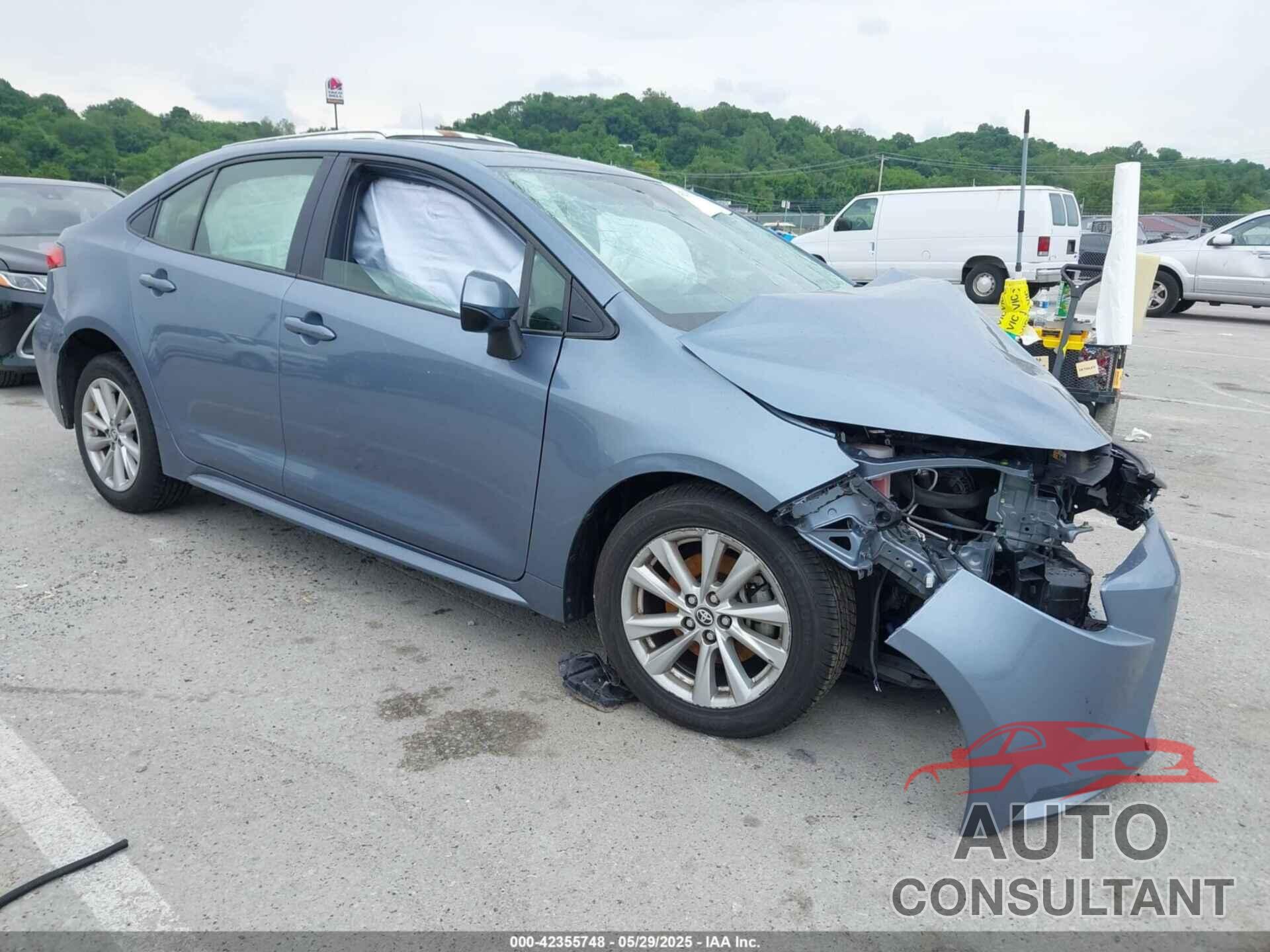 TOYOTA COROLLA 2023 - JTDB4MEE8P3004511