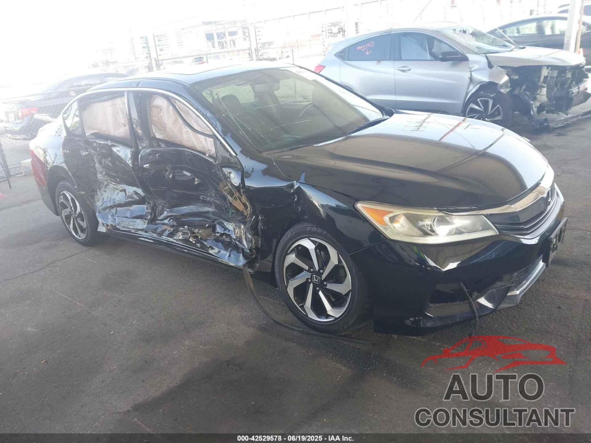 HONDA ACCORD 2016 - 1HGCR3F8XGA002765