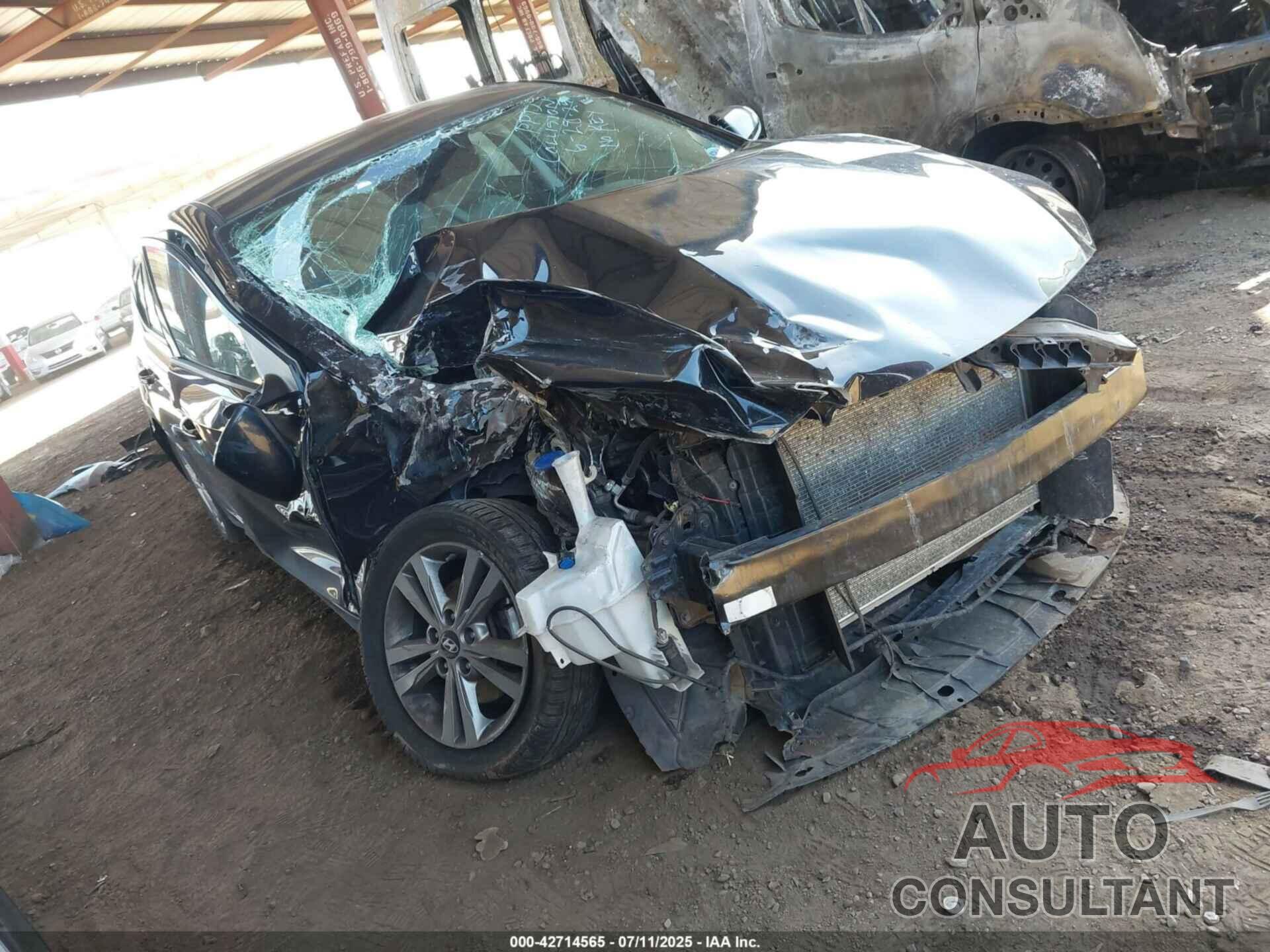 HYUNDAI ELANTRA 2018 - 5NPD84LF1JH325715