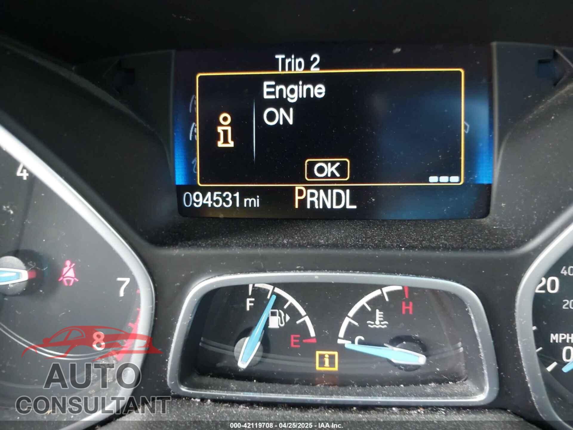 FORD FOCUS 2015 - 1FADP3E21FL312057