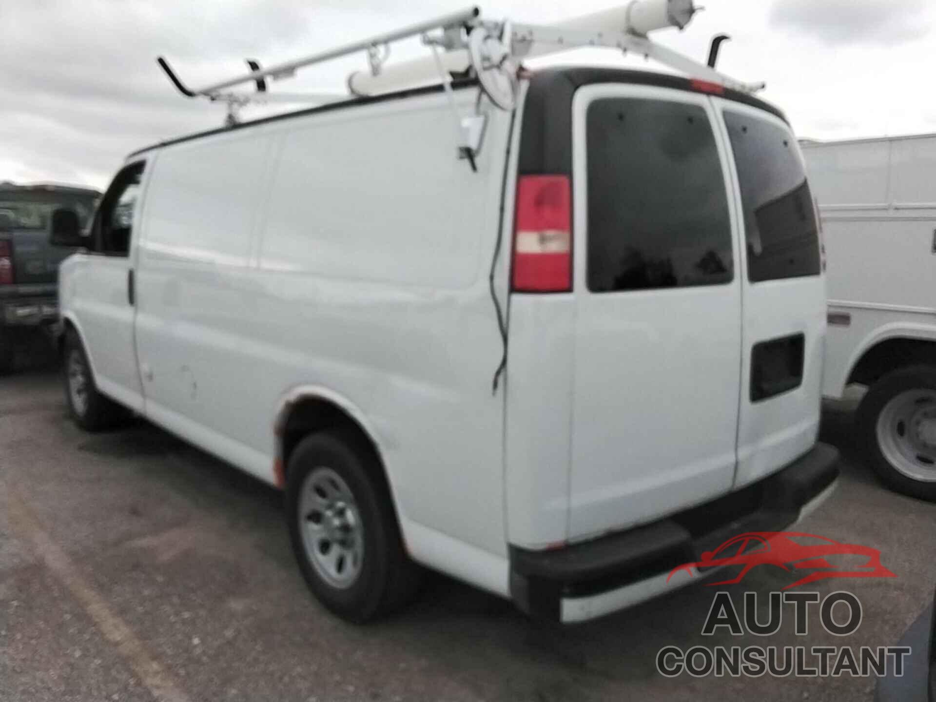 CHEVROLET EXPRESS 2013 - 1GCSGAFX8D1135628