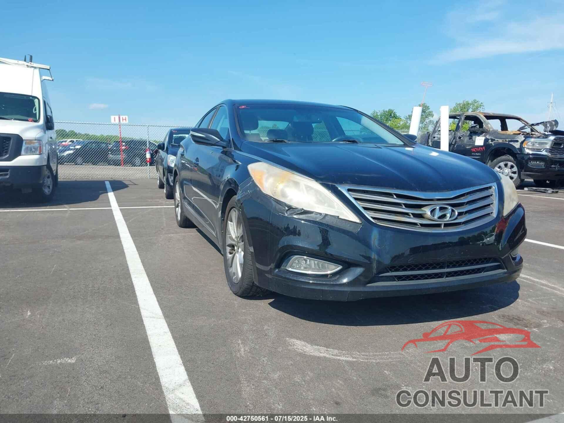 HYUNDAI AZERA 2012 - KMHFG4JG0CA138415