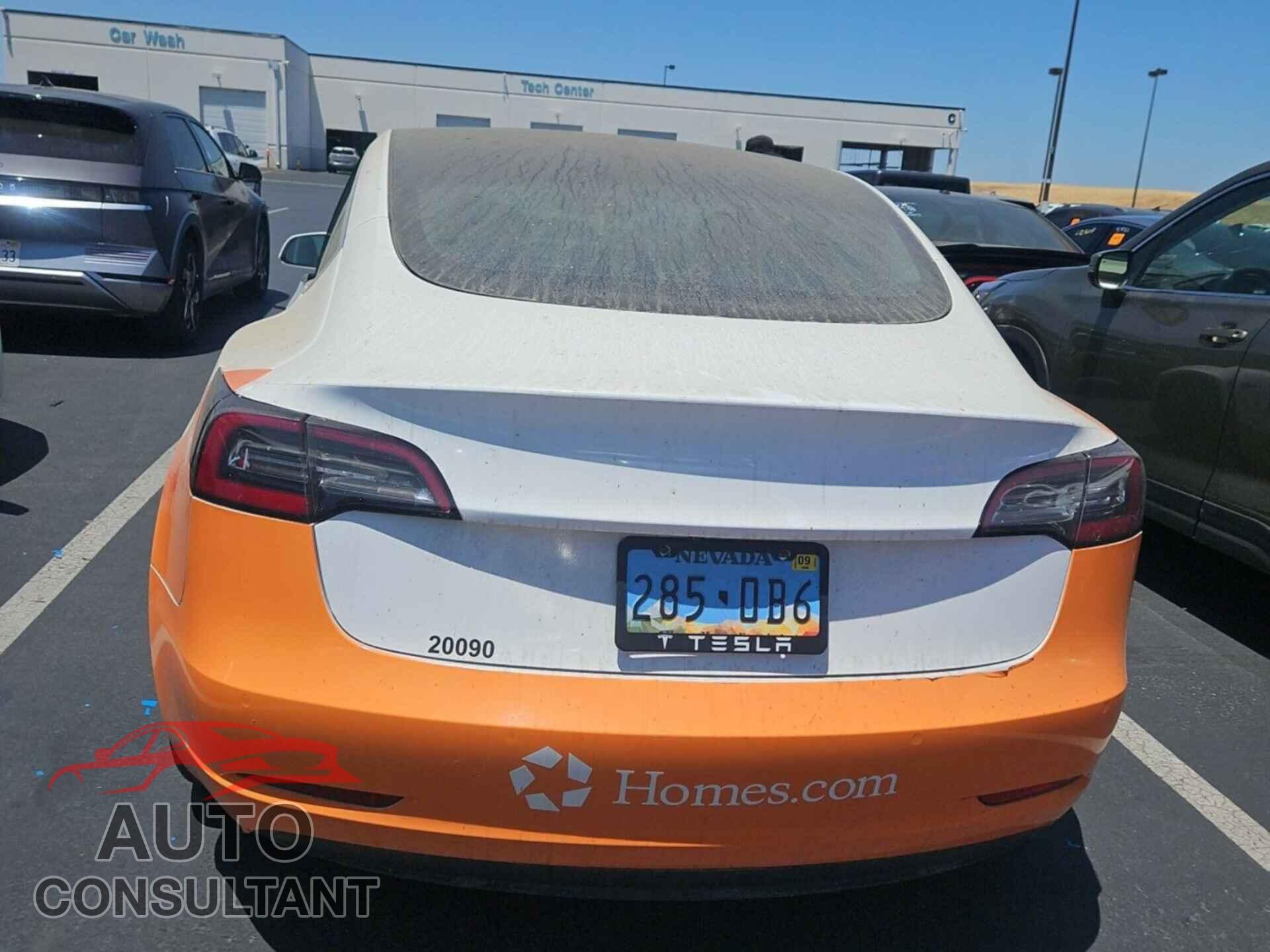 TESLA MODEL 3 2020 - 5YJ3E1EB5LF801043