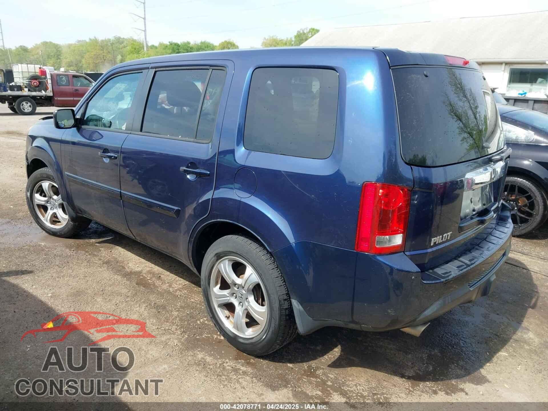HONDA PILOT 2013 - 5FNYF4H53DB045773