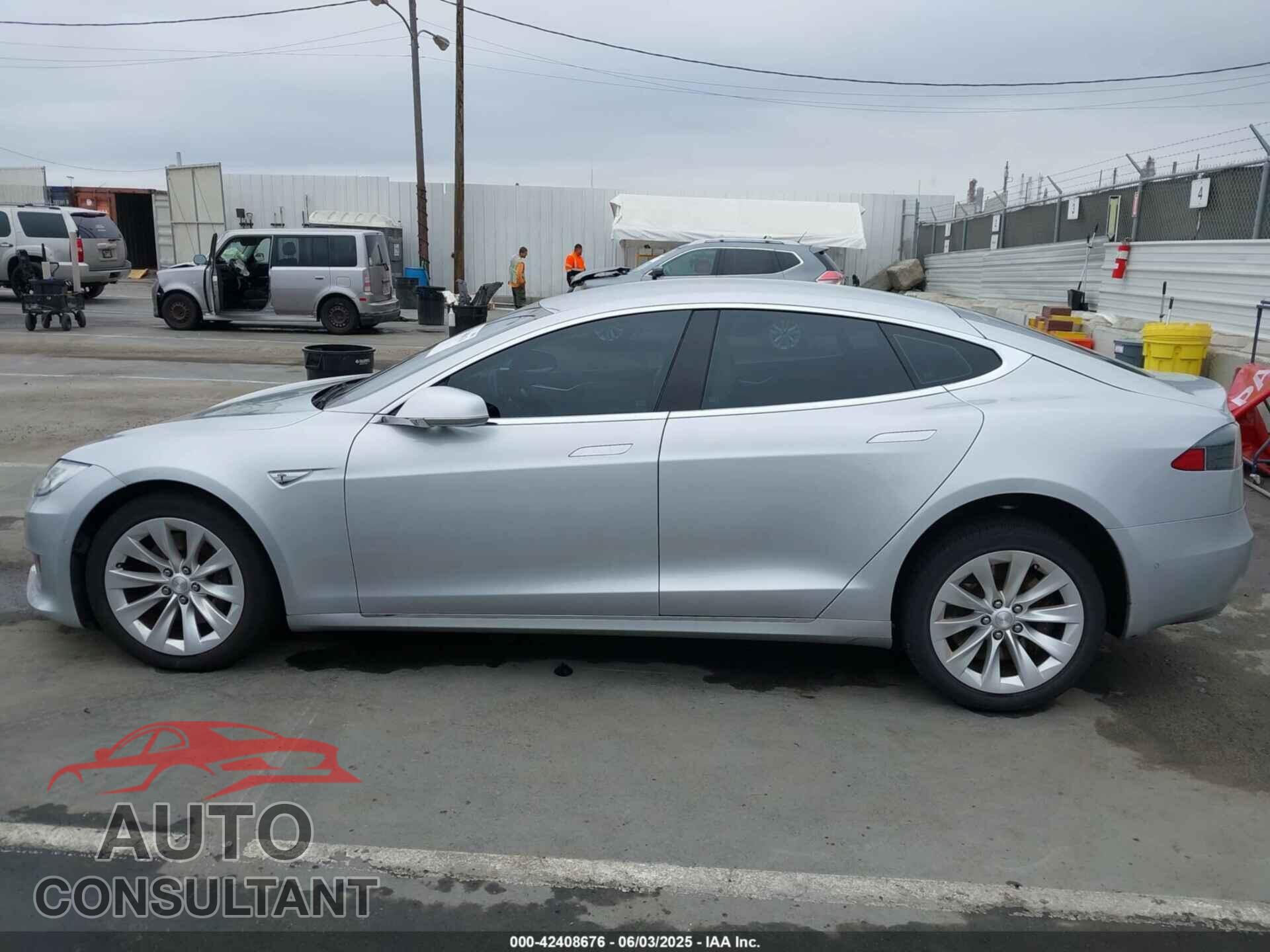 TESLA MODEL S 2016 - 5YJSA1E23GF138925