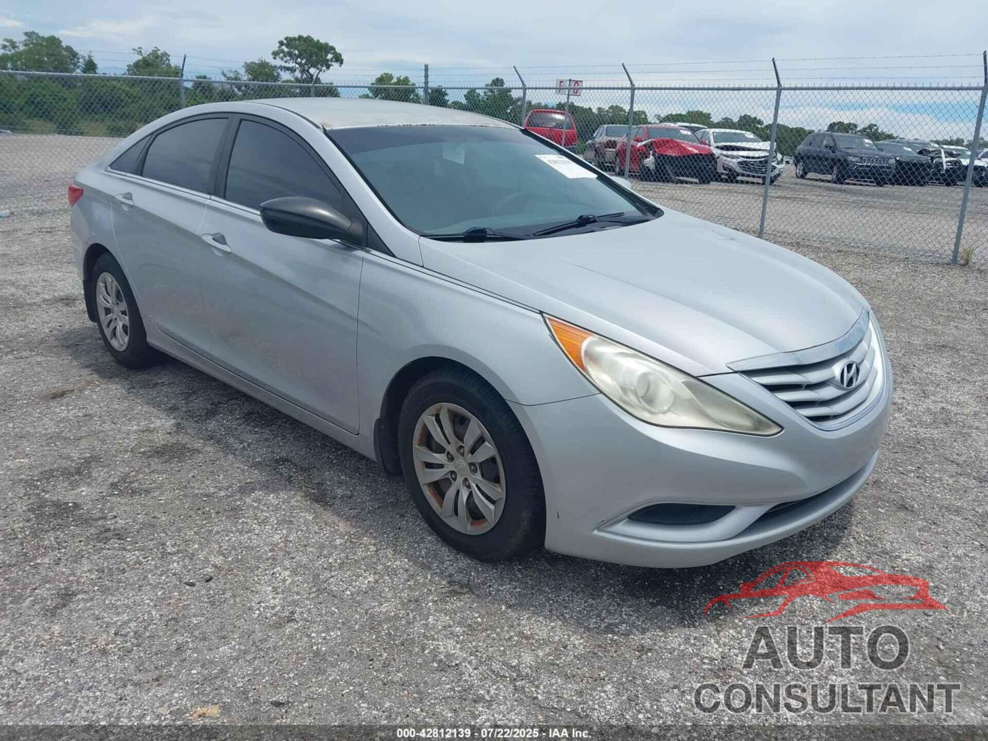 HYUNDAI SONATA 2011 - 5NPEB4AC0BH108835