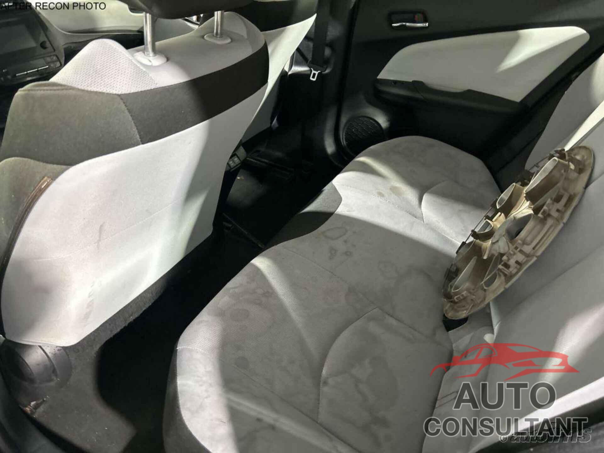 TOYOTA PRIUS 2019 - JTDKARFU7K3070973