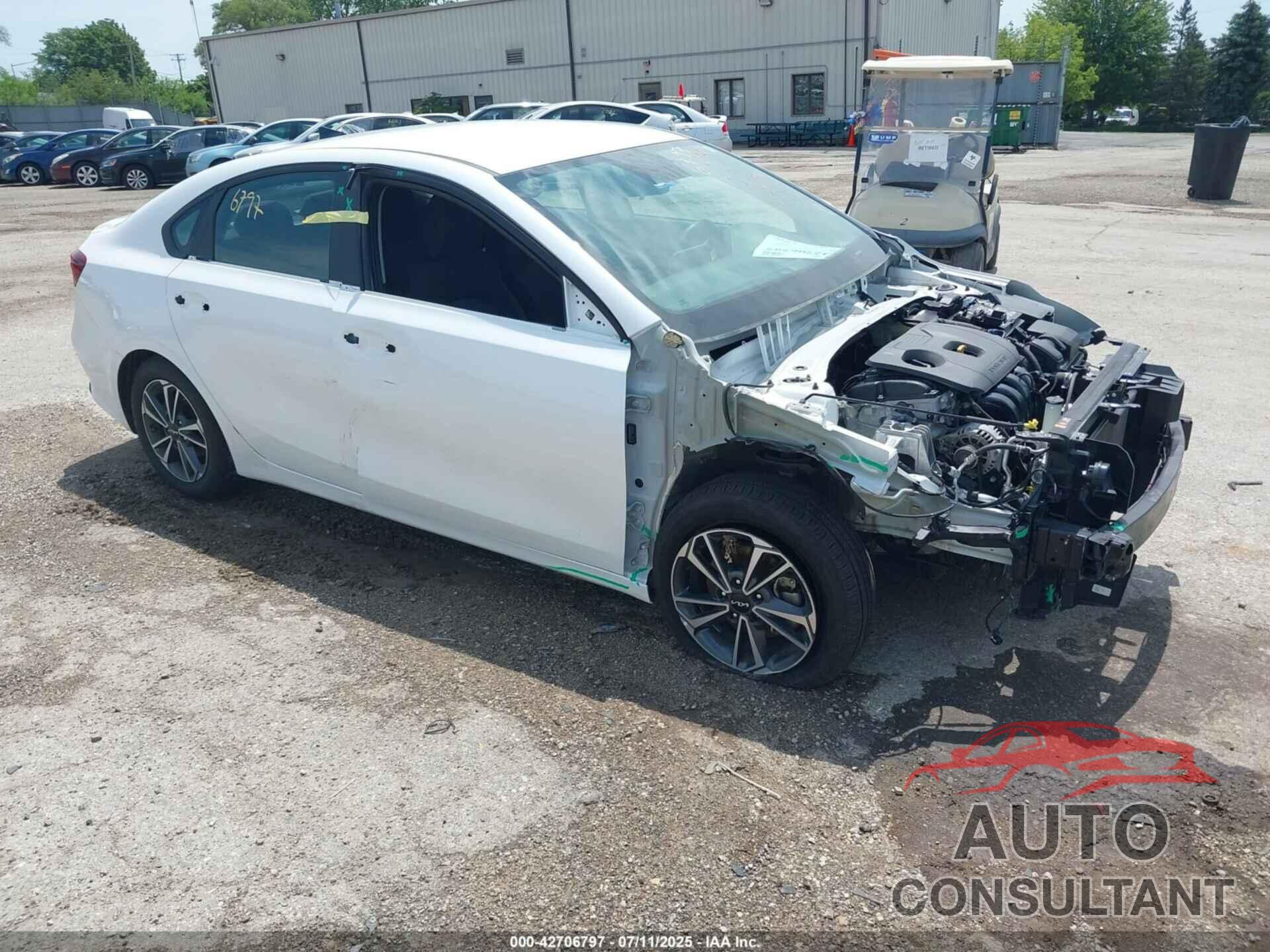 KIA FORTE 2024 - 3KPF24AD1RE810061