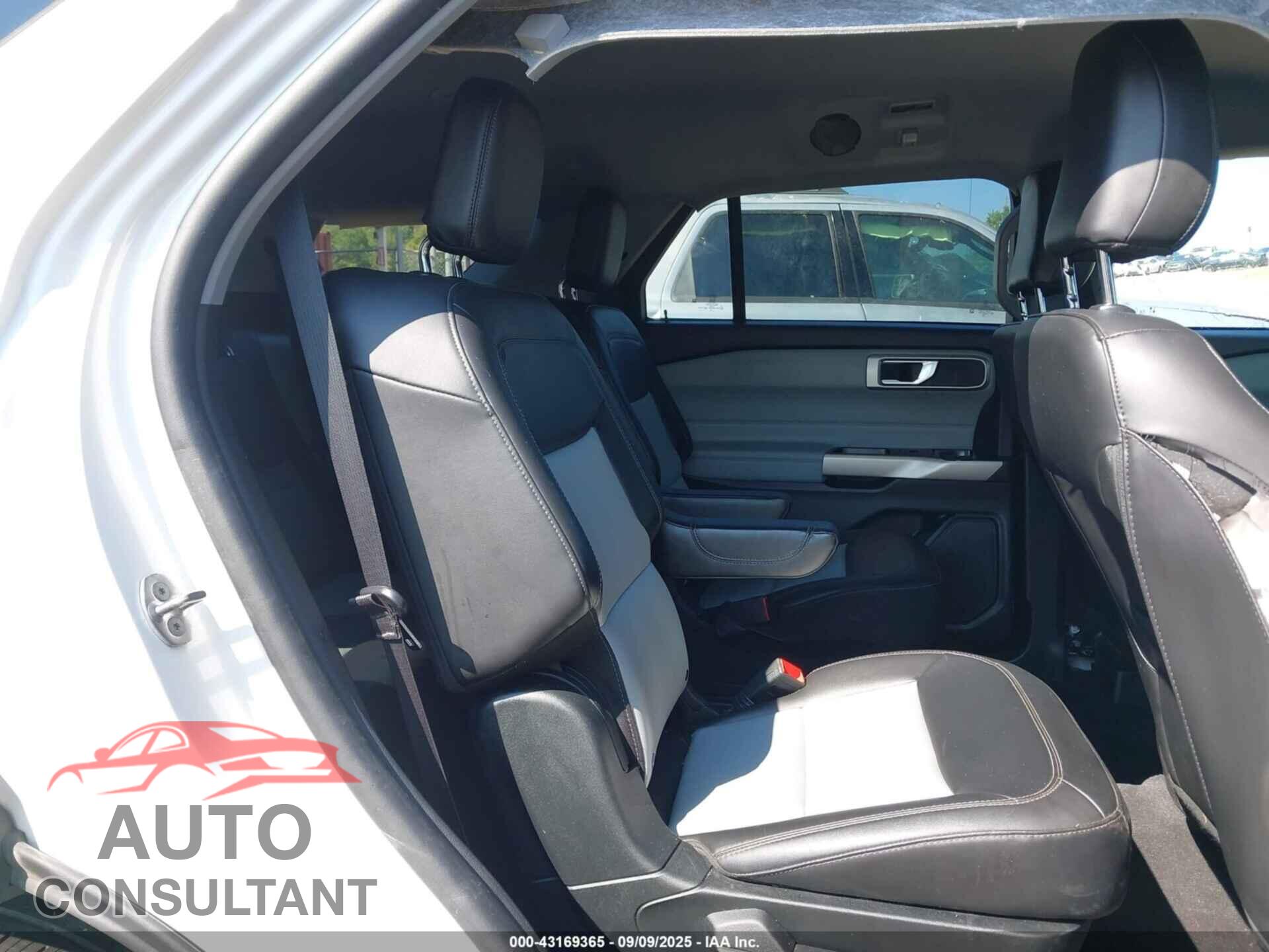 FORD EXPLORER 2023 - 1FMSK7DHXPGA37694