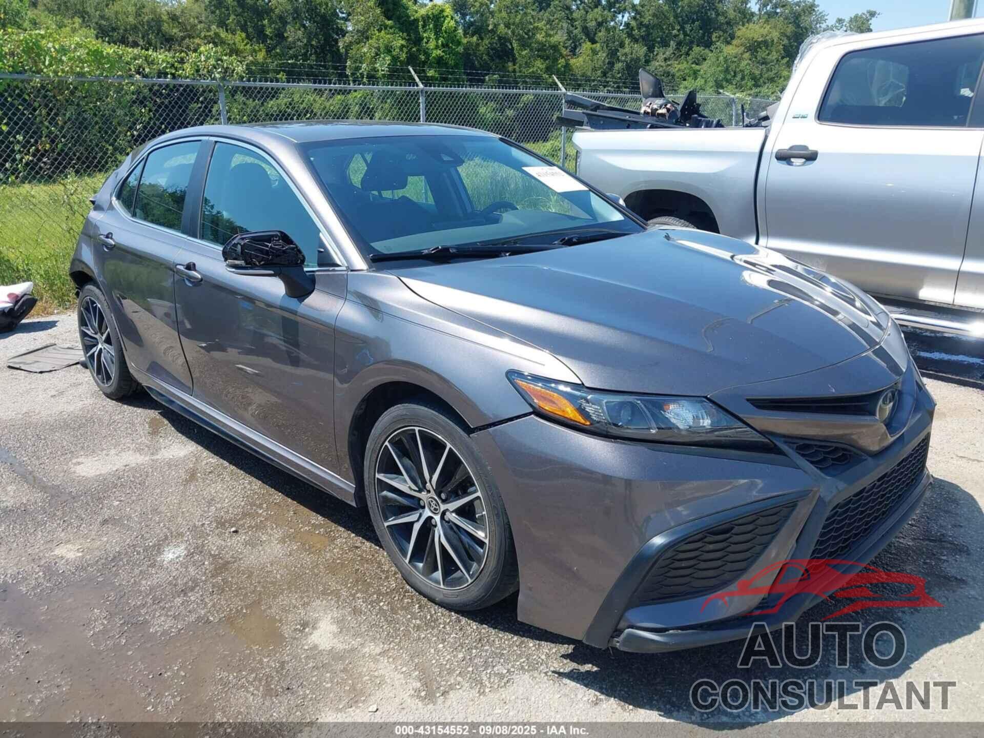 TOYOTA CAMRY 2023 - 4T1G11AK9PU119293