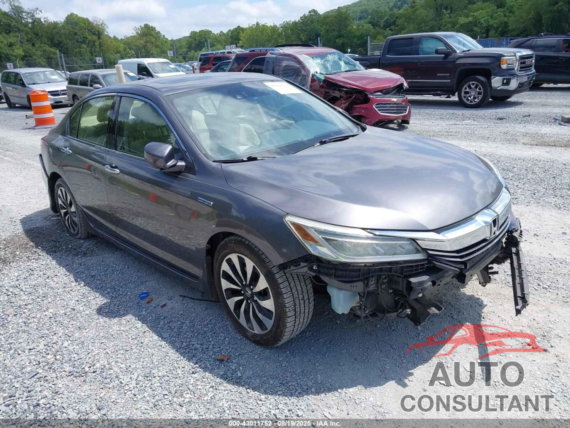 HONDA ACCORD HYBRID 2017 - JHMCR6F70HC014287