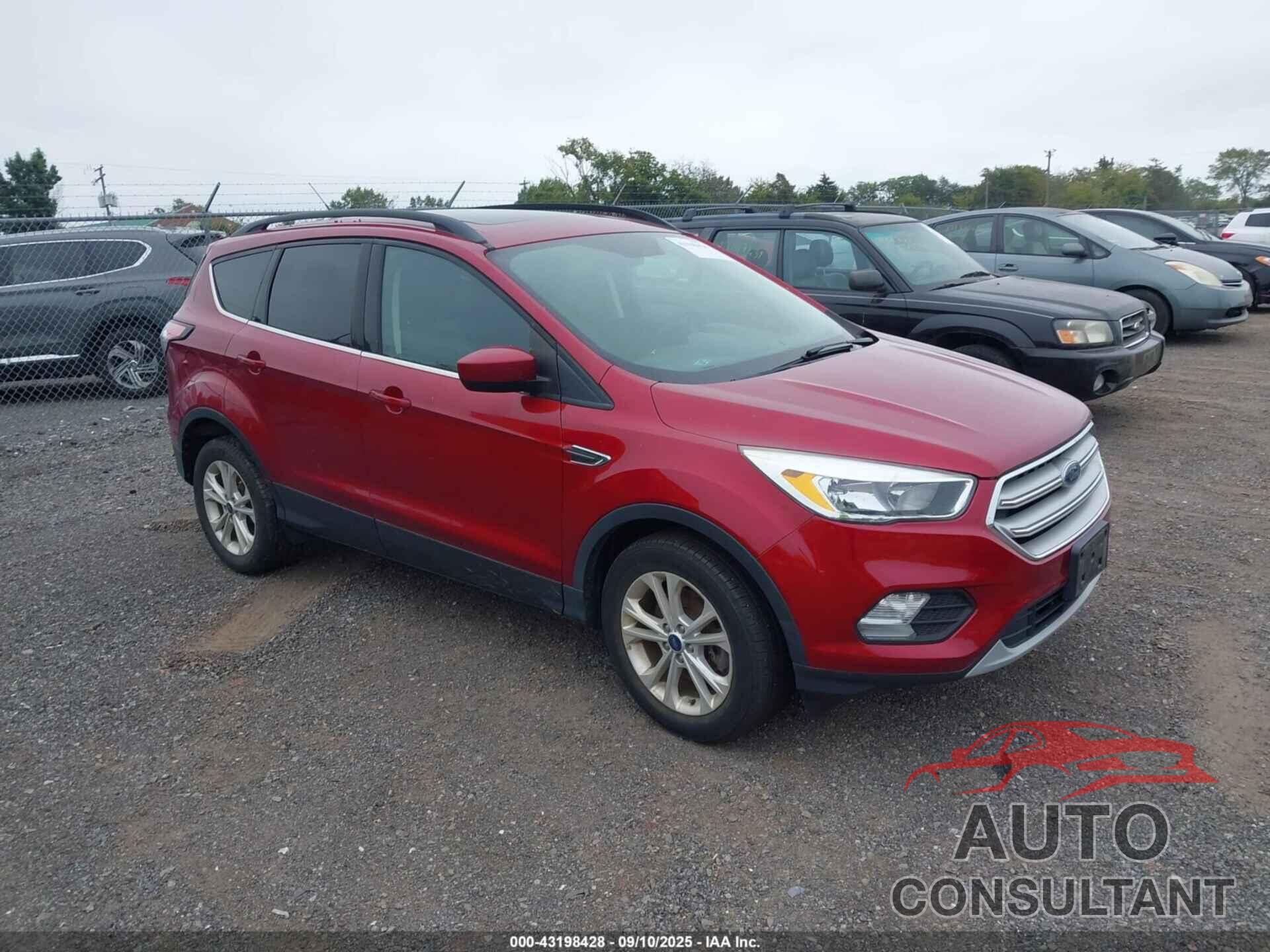FORD ESCAPE 2018 - 1FMCU9GDXJUC16071