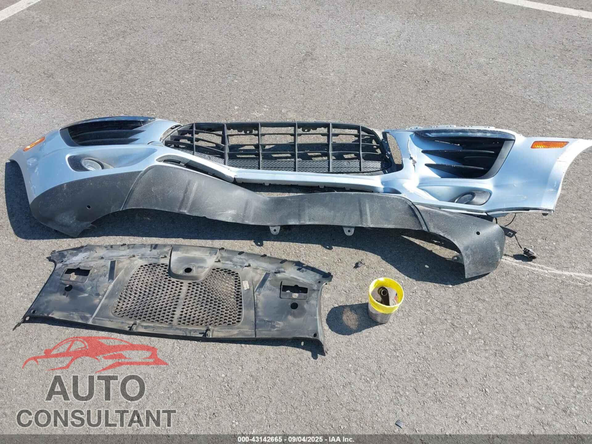 PORSCHE MACAN 2017 - WP1AA2A54HLB02143