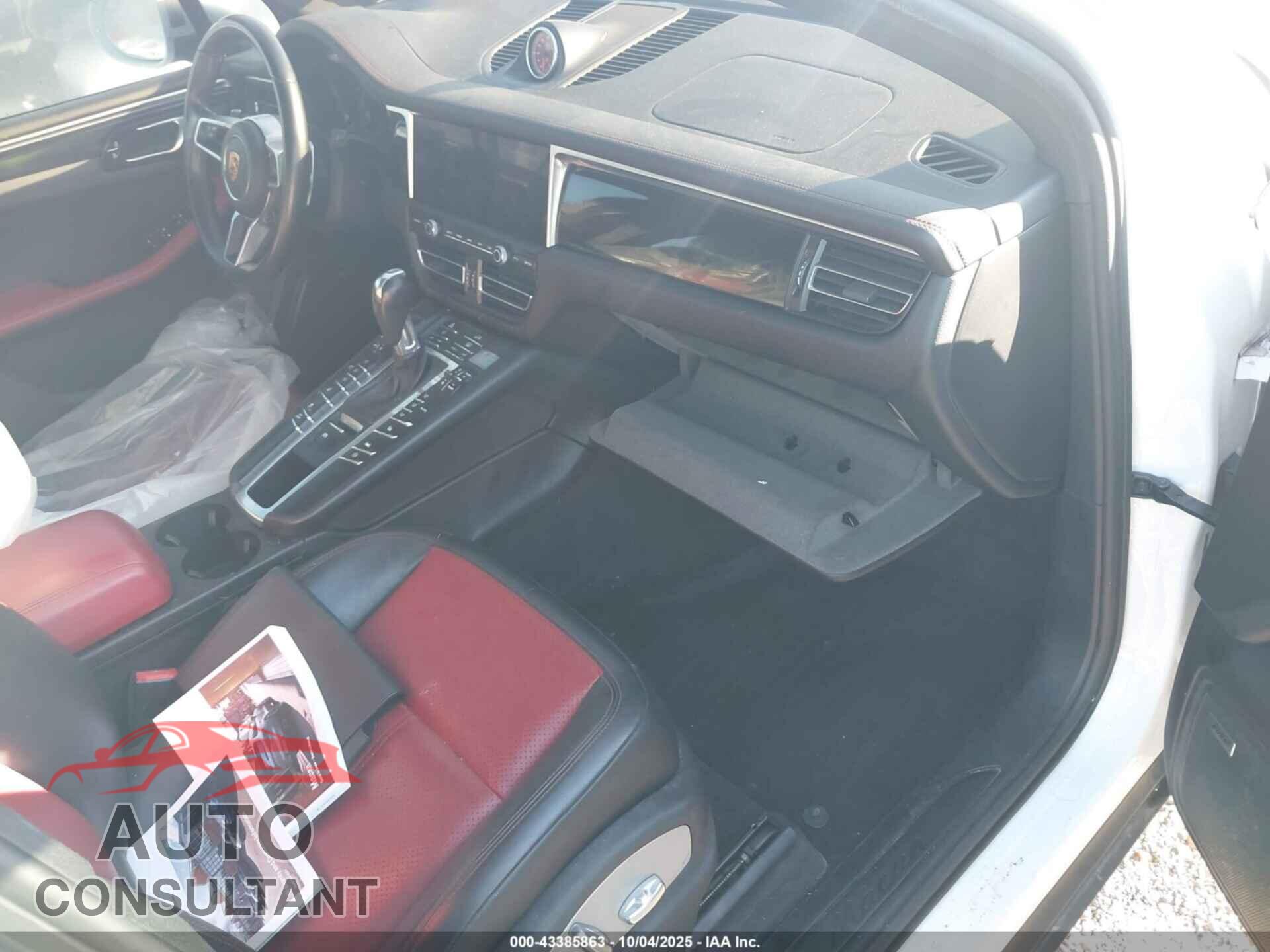 PORSCHE MACAN 2021 - WP1AA2A52MLB01082