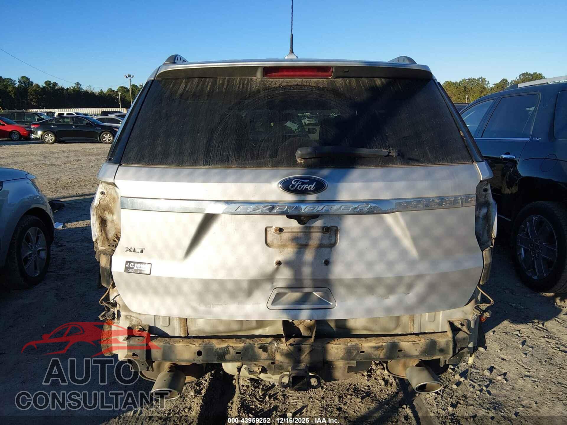 FORD EXPLORER 2018 - 1FM5K7D87JGB74824