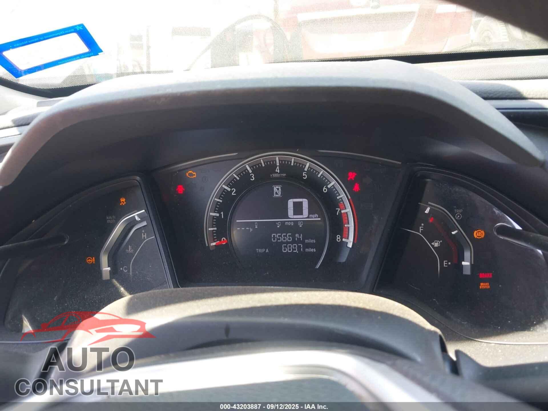 HONDA CIVIC 2018 - 19XFC2F59JE005397