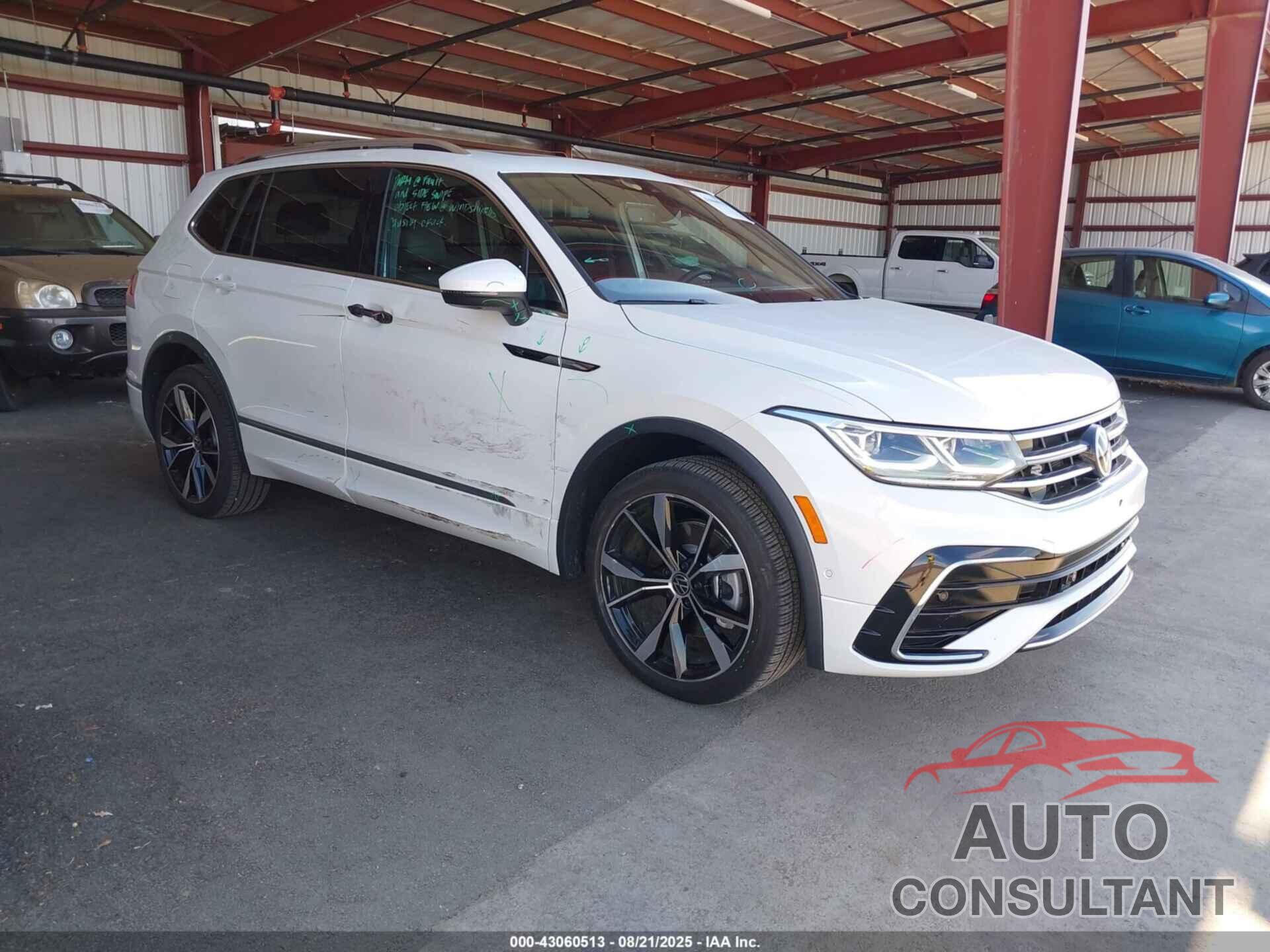 VOLKSWAGEN TIGUAN 2024 - 3VV4B7AX0RM090505