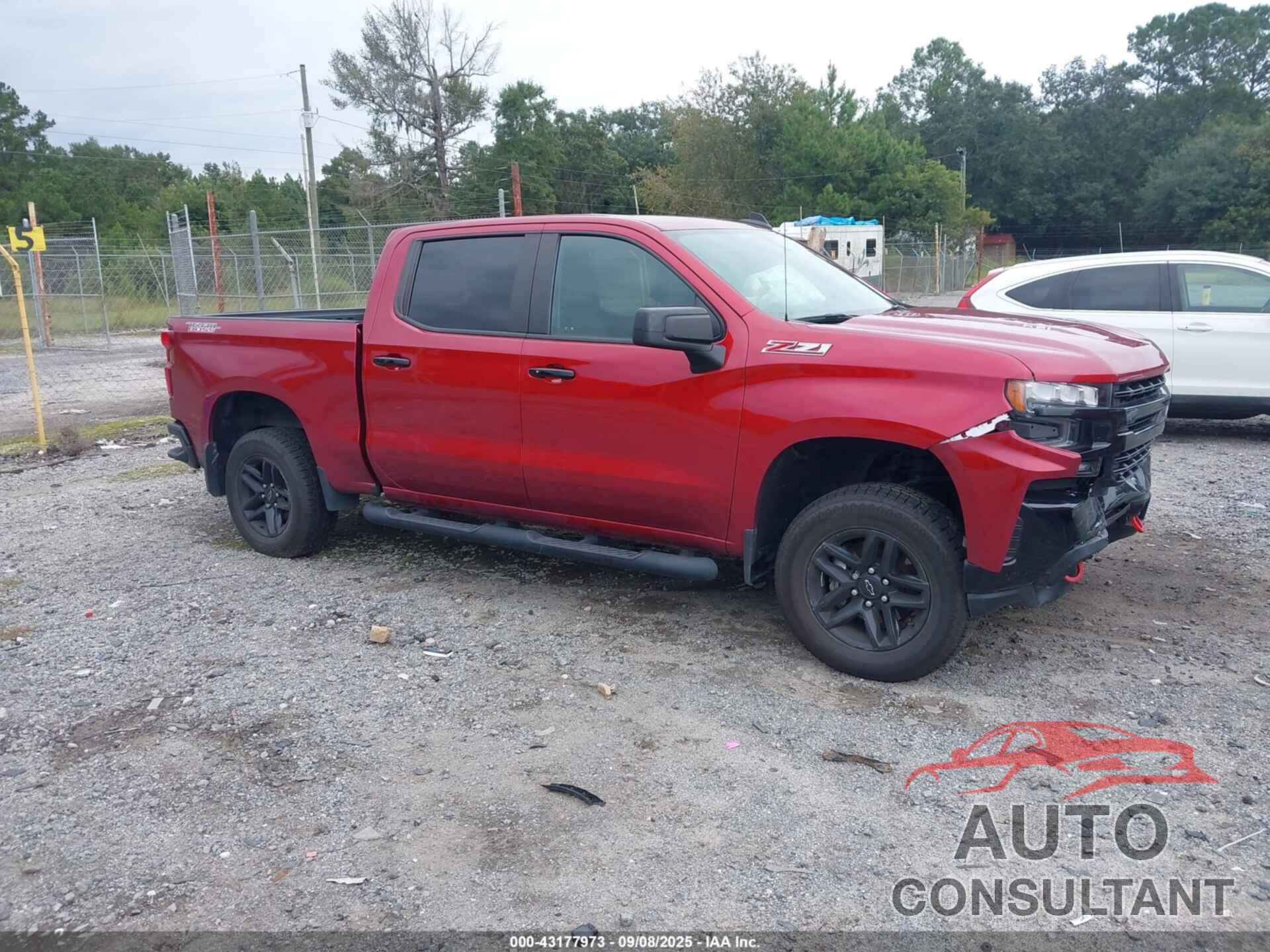 CHEVROLET SILVERADO 1500 LTD 2022 - 1GCPYFELXNZ212663