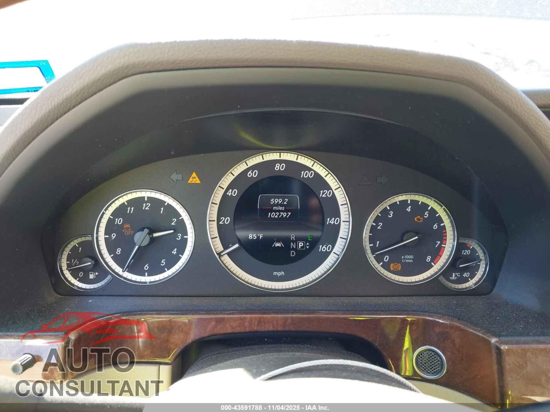 MERCEDES-BENZ E 350 2013 - WDDHF5KB4DA772455