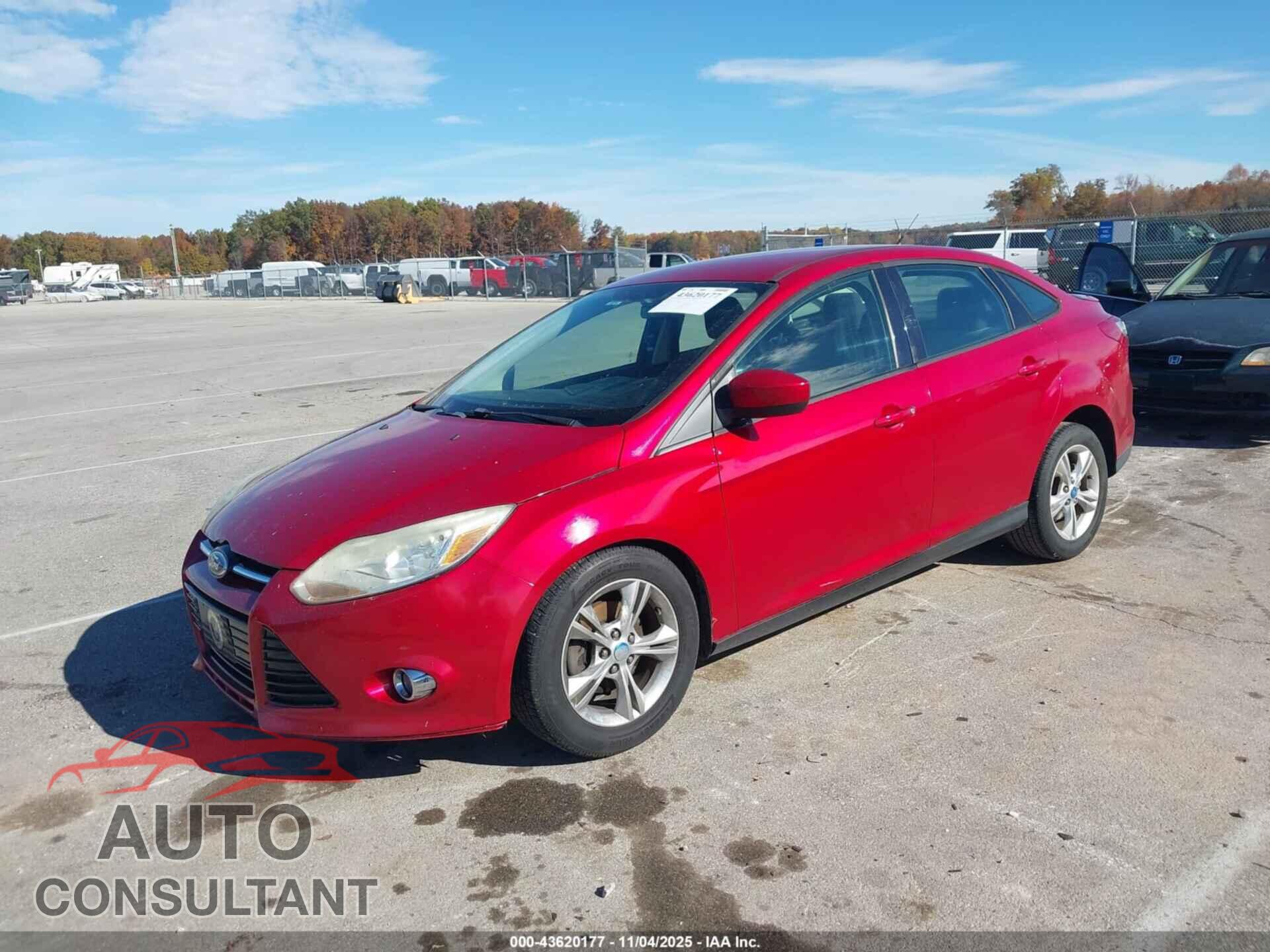 FORD FOCUS 2012 - 1FAHP3F22CL126152