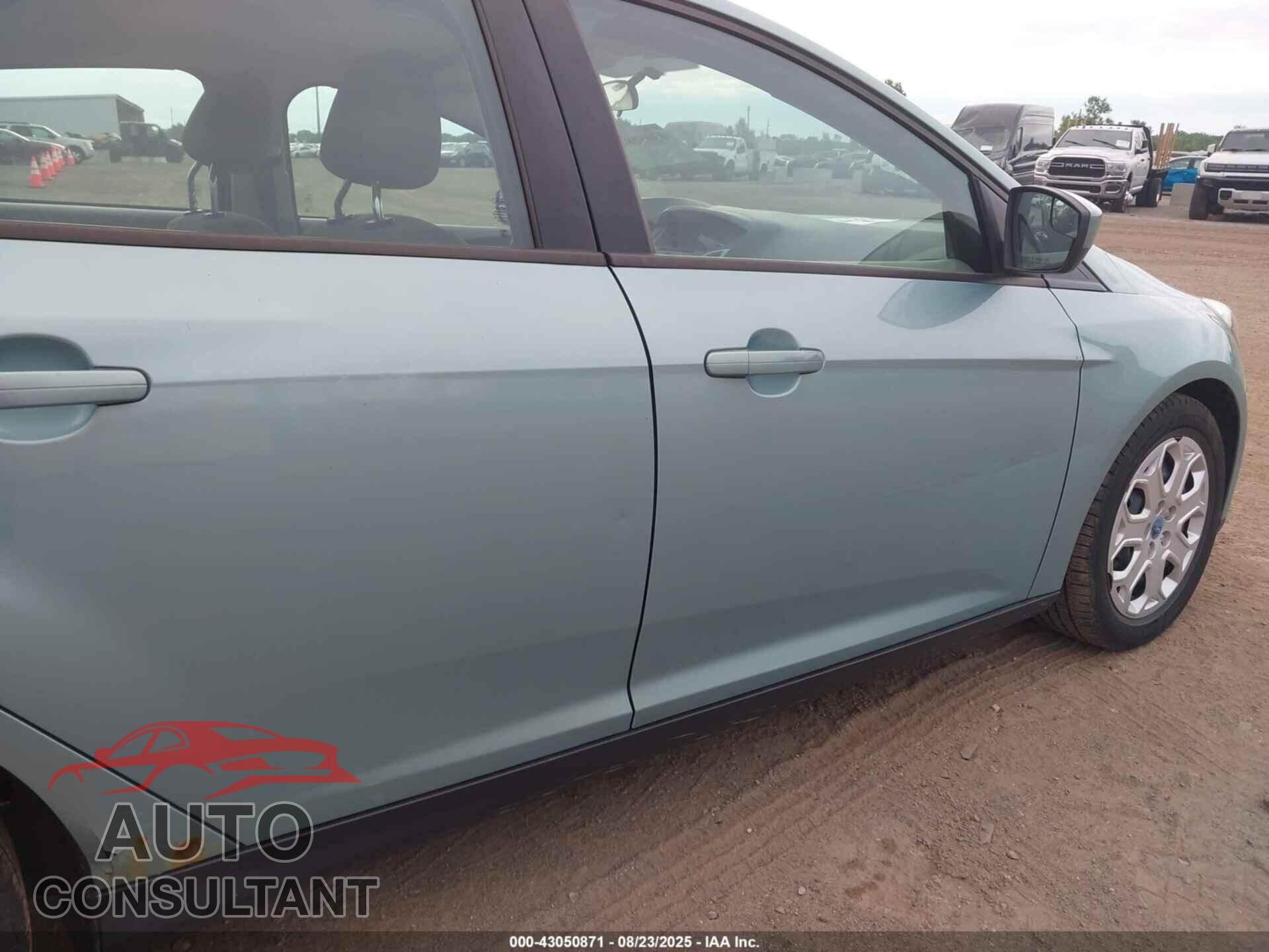 FORD FOCUS 2012 - 1FAHP3F20CL221471