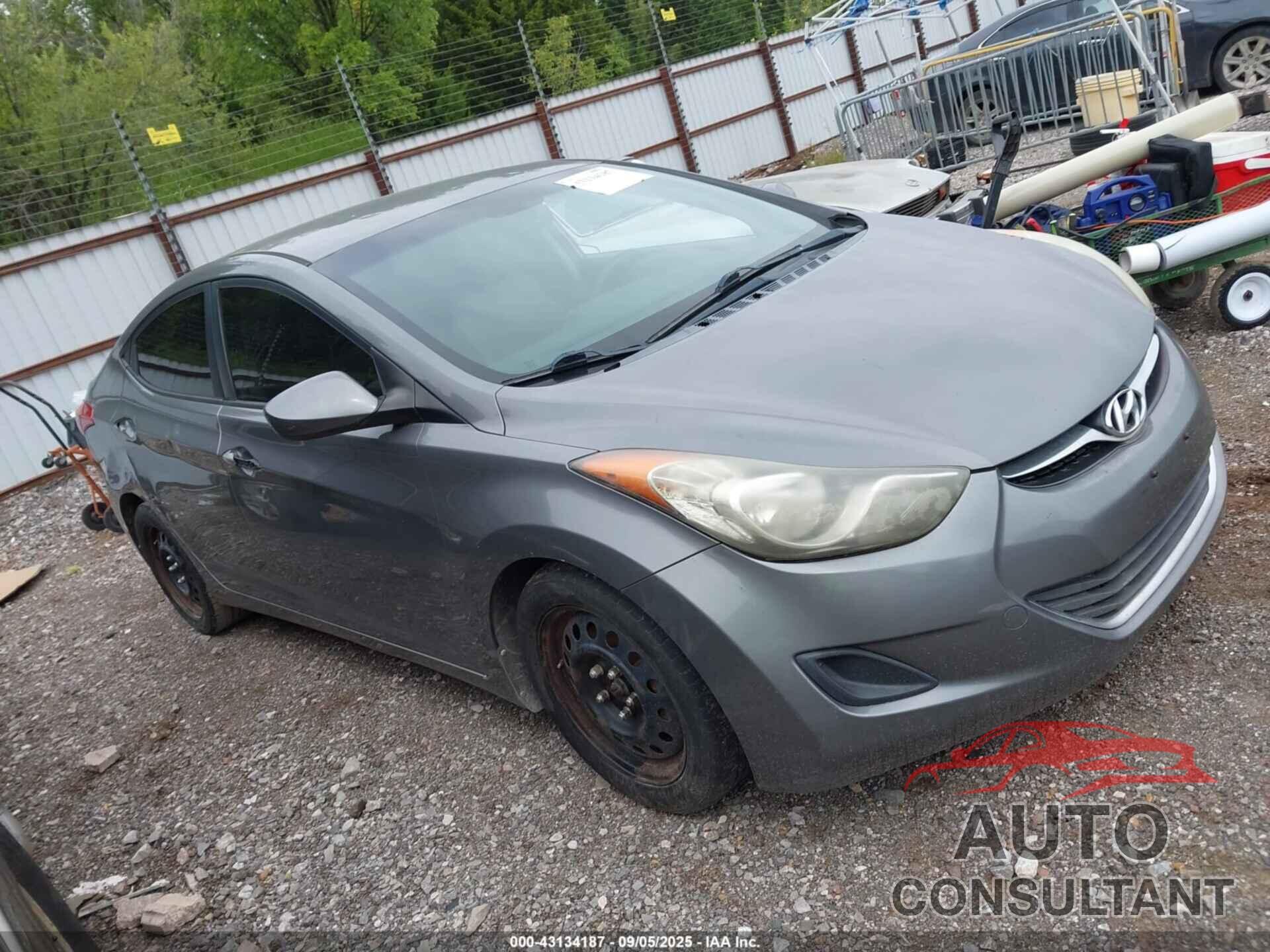 HYUNDAI ELANTRA 2013 - 5NPDH4AE7DH194479