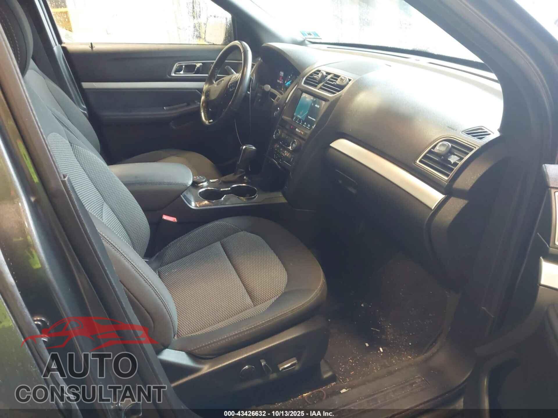 FORD EXPLORER 2017 - 1FM5K8D80HGE31290