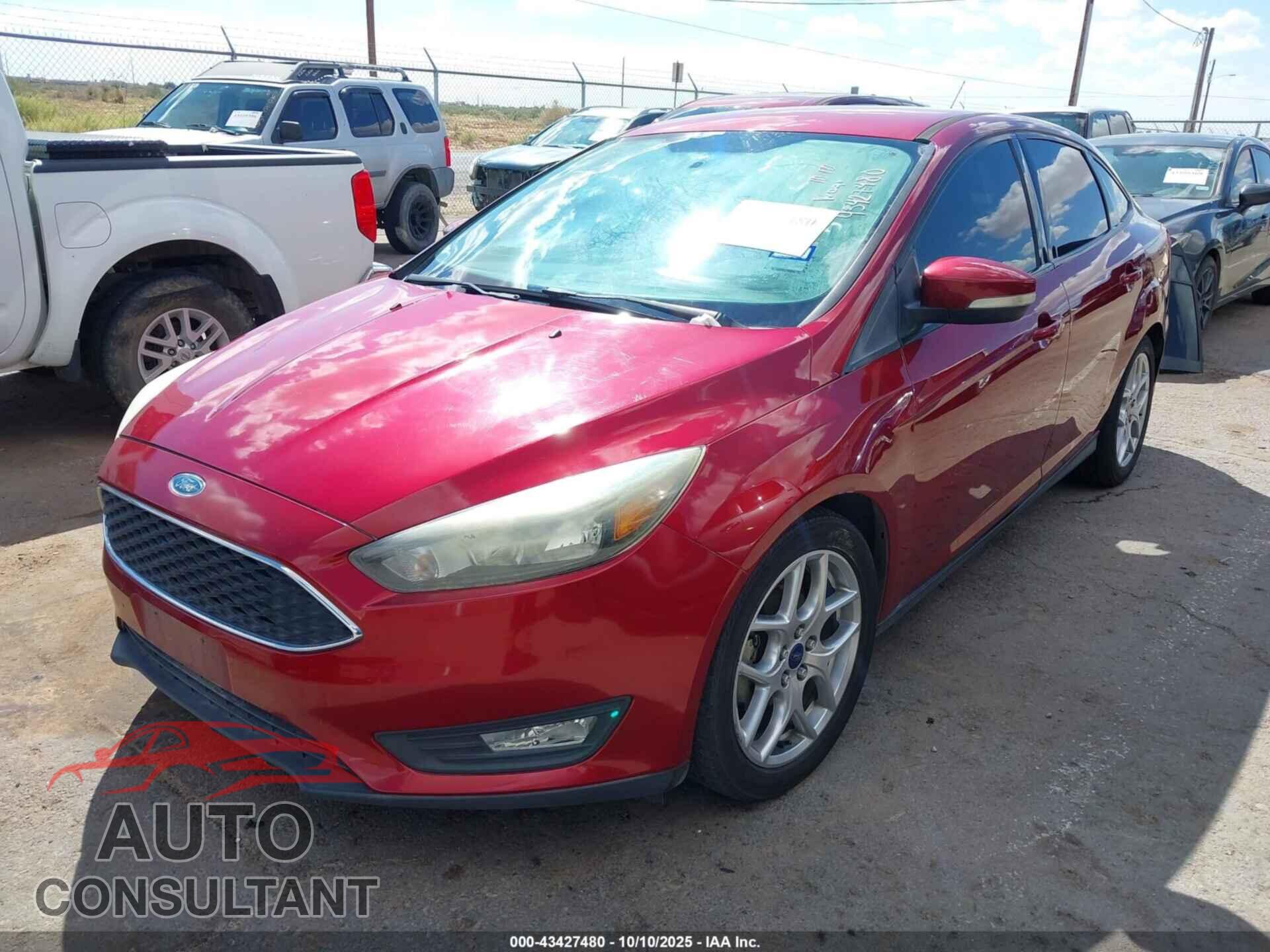 FORD FOCUS 2015 - 1FADP3F22FL287216