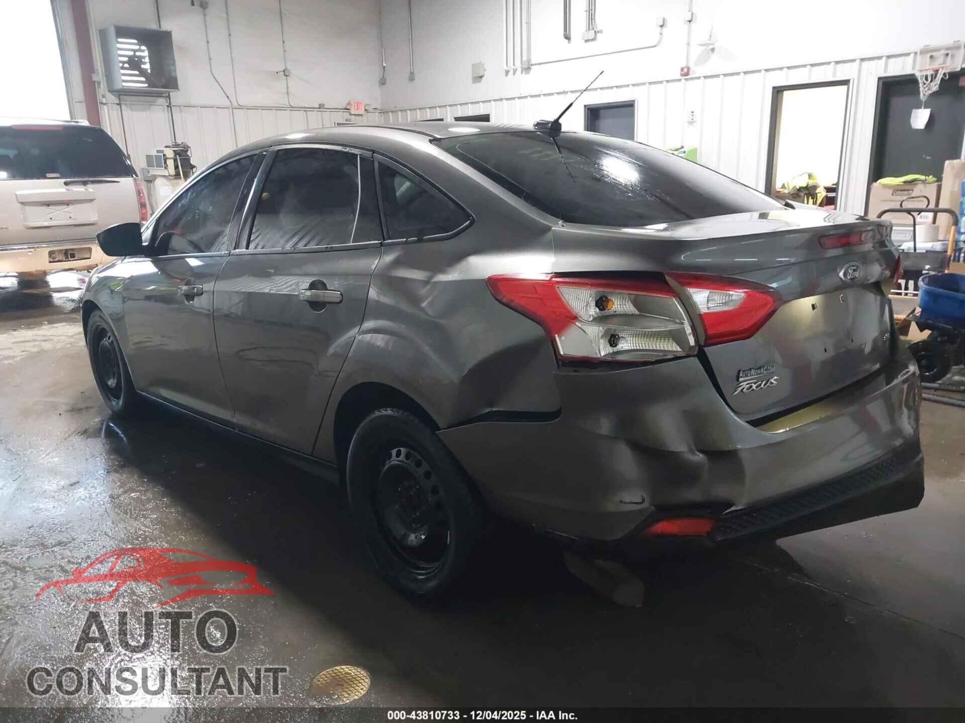 FORD FOCUS 2013 - 1FADP3F26DL353876