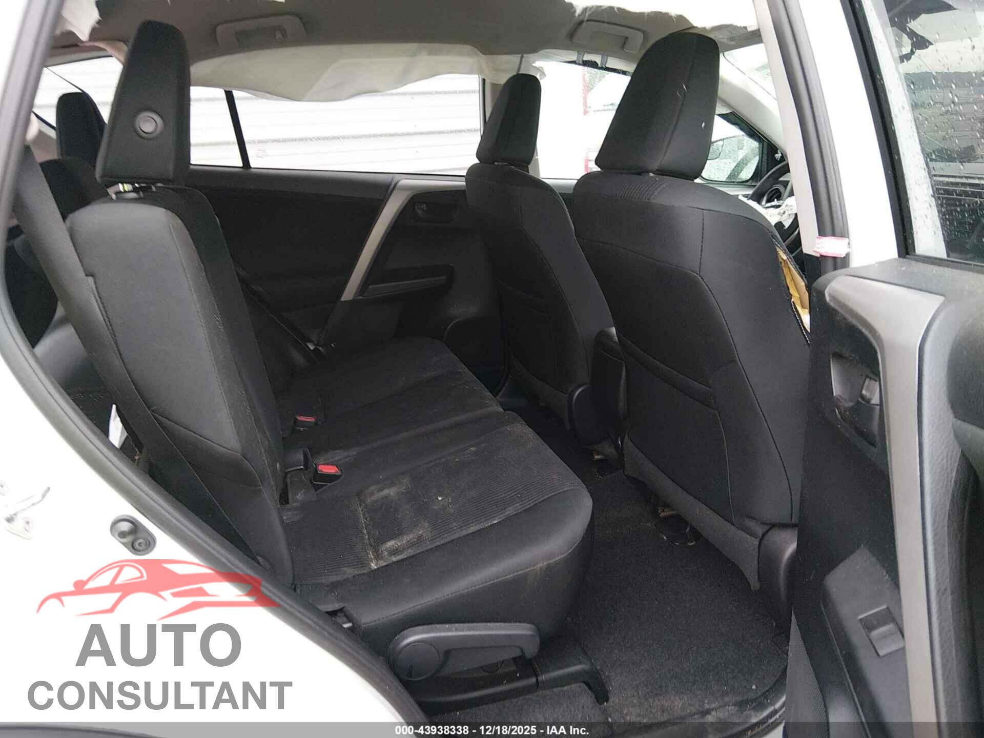 TOYOTA RAV4 2016 - 2T3BFREV7GW441663