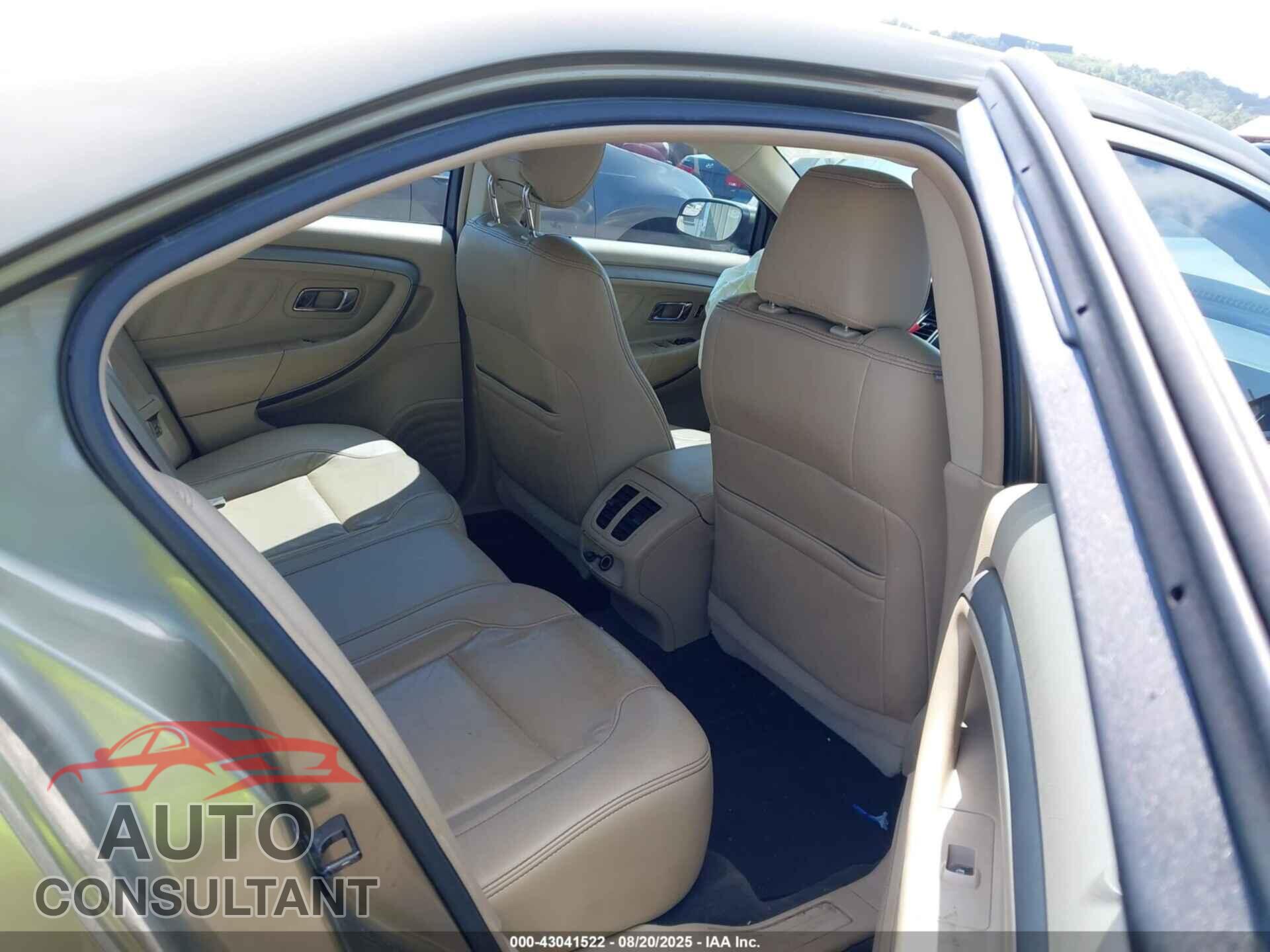 FORD TAURUS 2013 - 1FAHP2E81DG179838