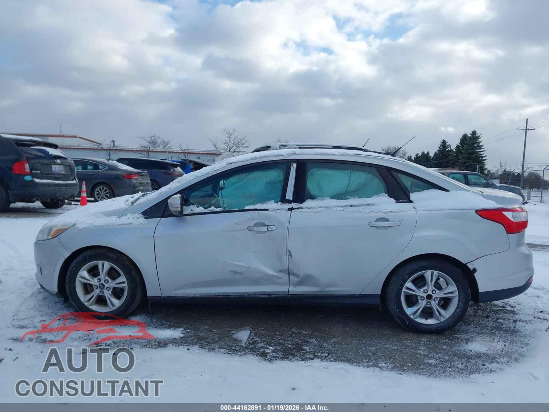 FORD FOCUS 2013 - 1FADP3F25DL312820