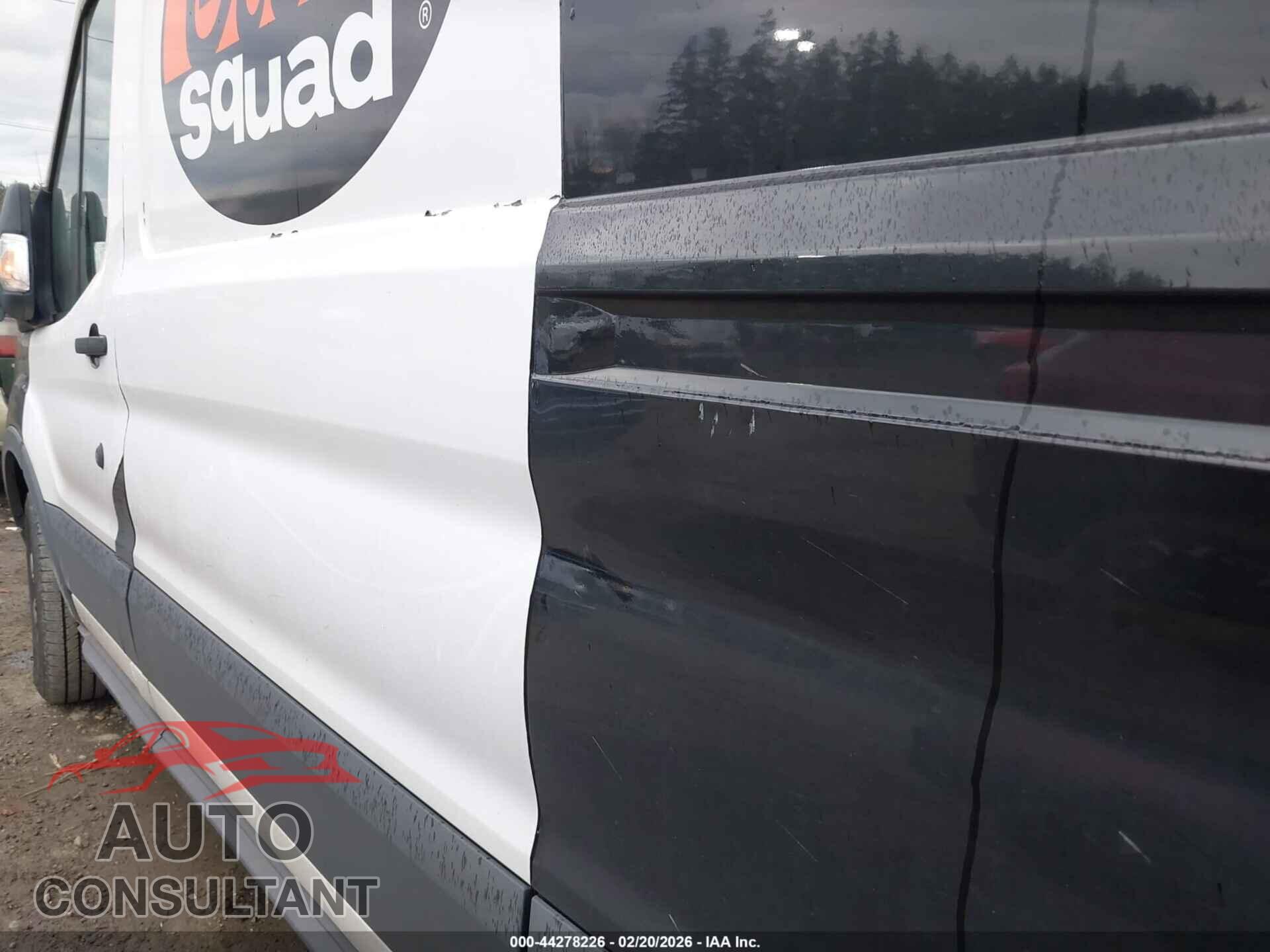 FORD TRANSIT-250 2015 - 1FTYR2CM6FKA73065