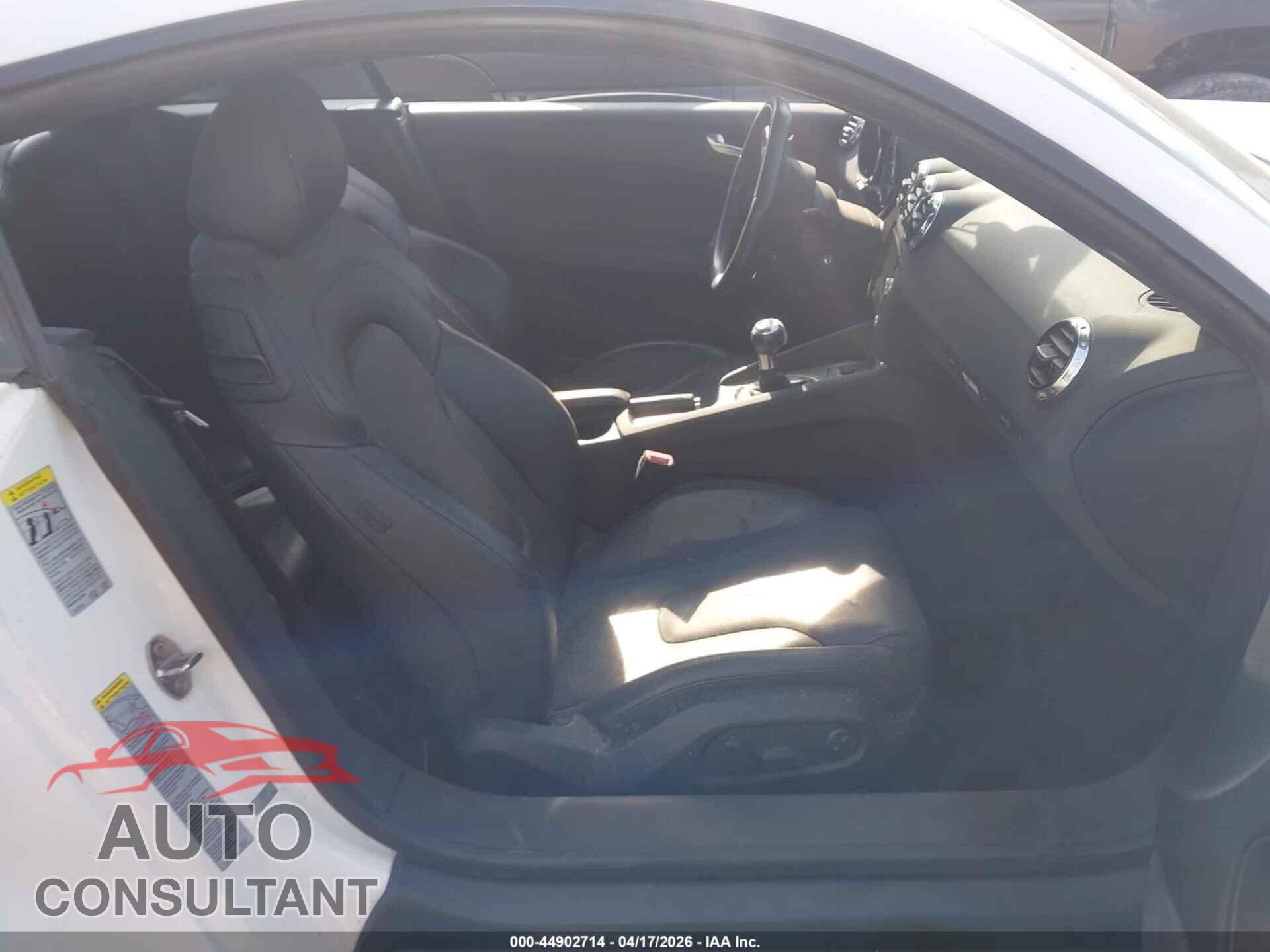 AUDI TT 2013 - TRUKFAFK0D1000656