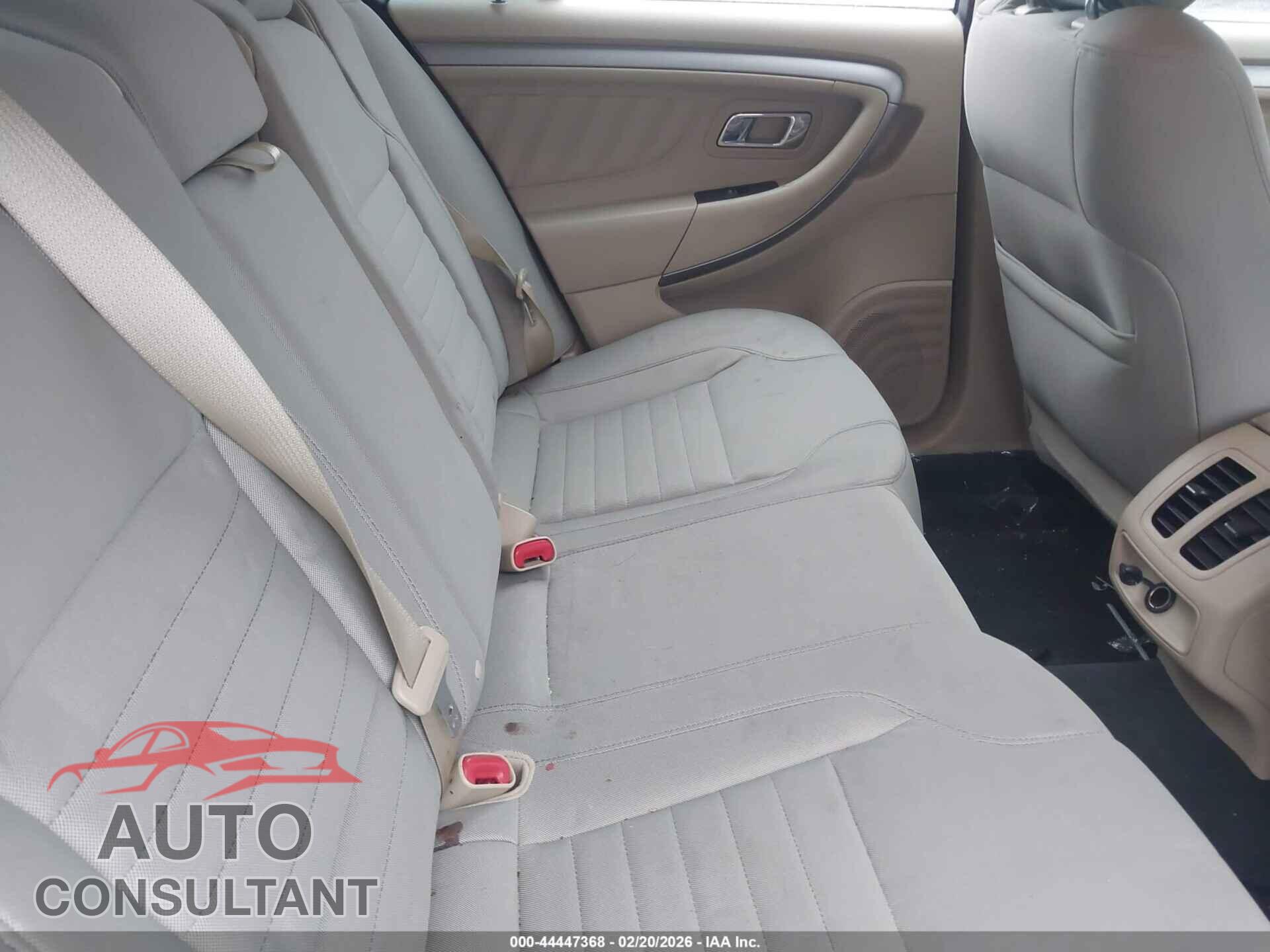 FORD TAURUS 2017 - 1FAHP2D83HG121785