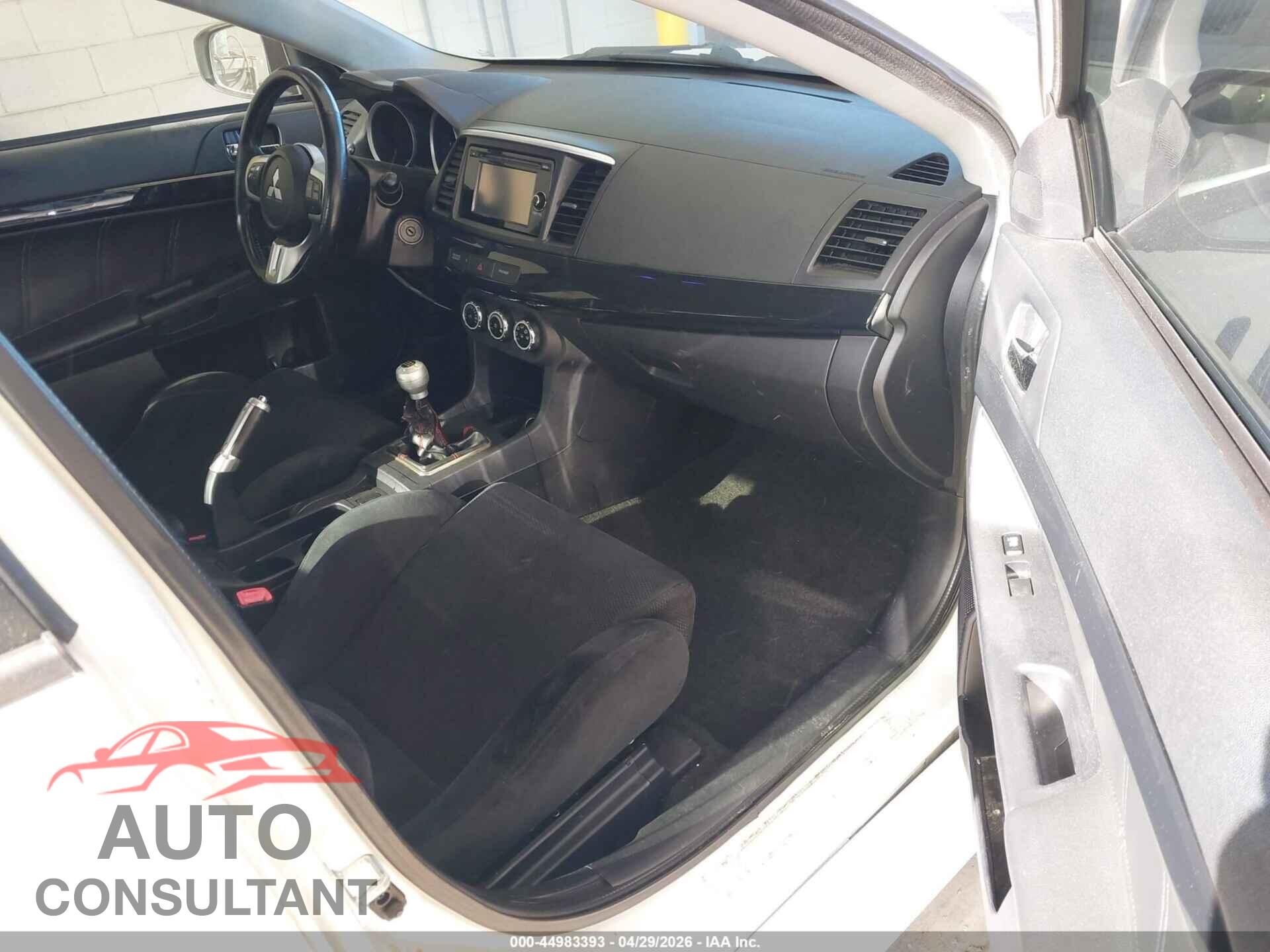 MITSUBISHI LANCER EVOLUTION 2015 - JA32W8FV4FU007946
