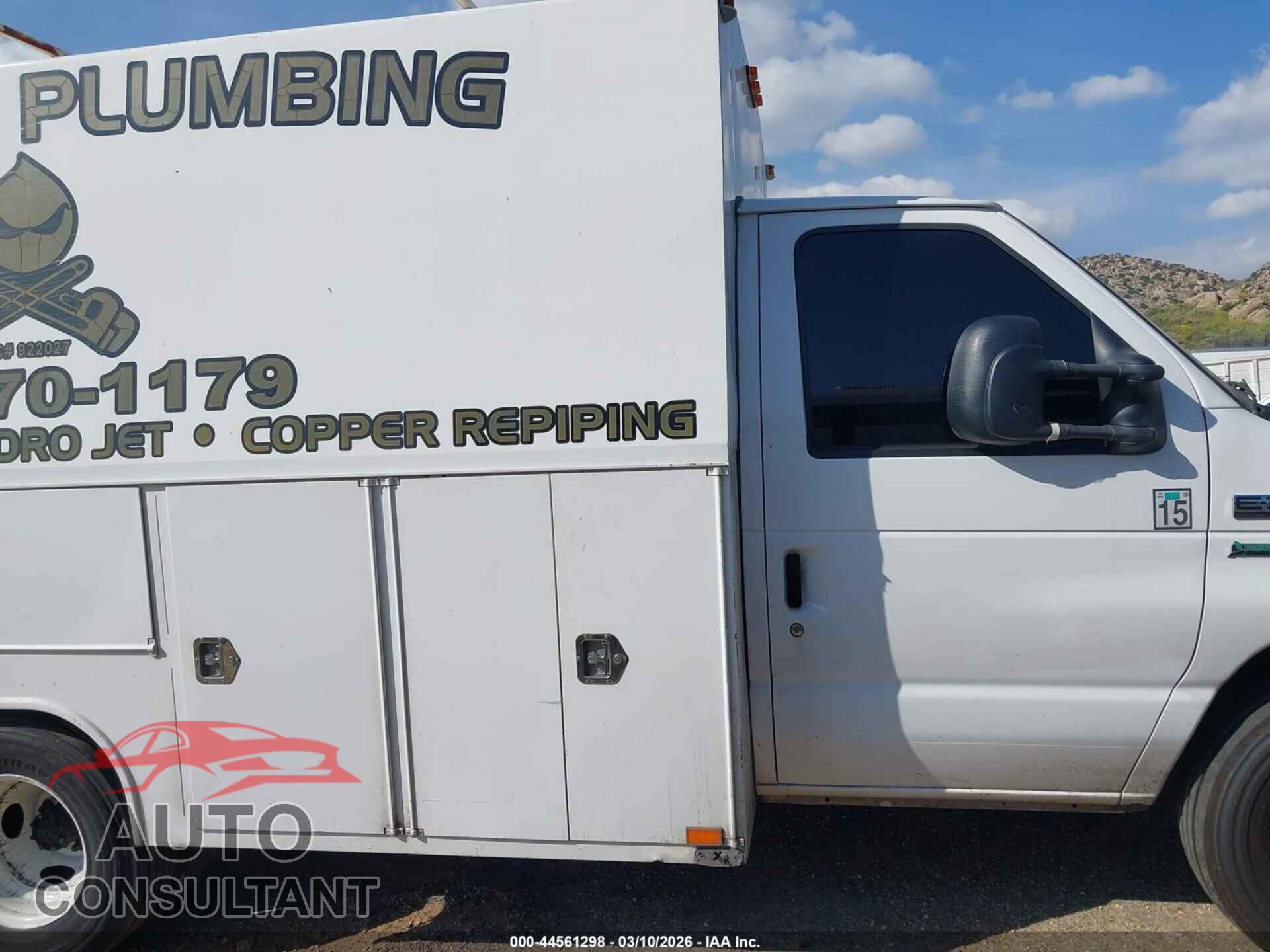 FORD E-350 CUTAWAY 2018 - 1FDWE3F64JDC36844