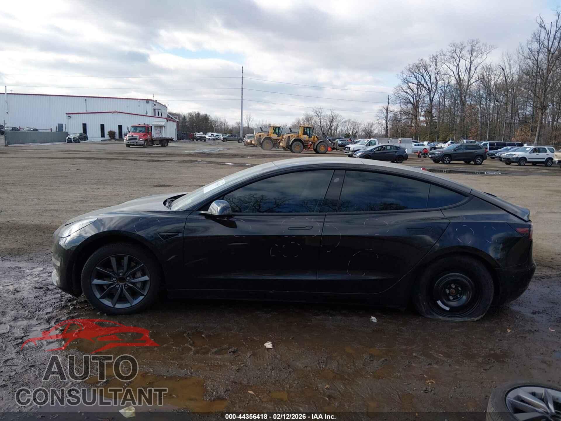 TESLA MODEL 3 2022 - 5YJ3E1EA8NF186420